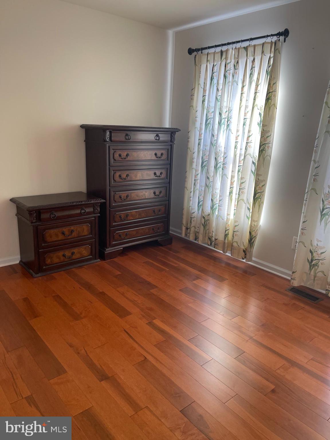 PATRIOTS GLEN - Residential Lease