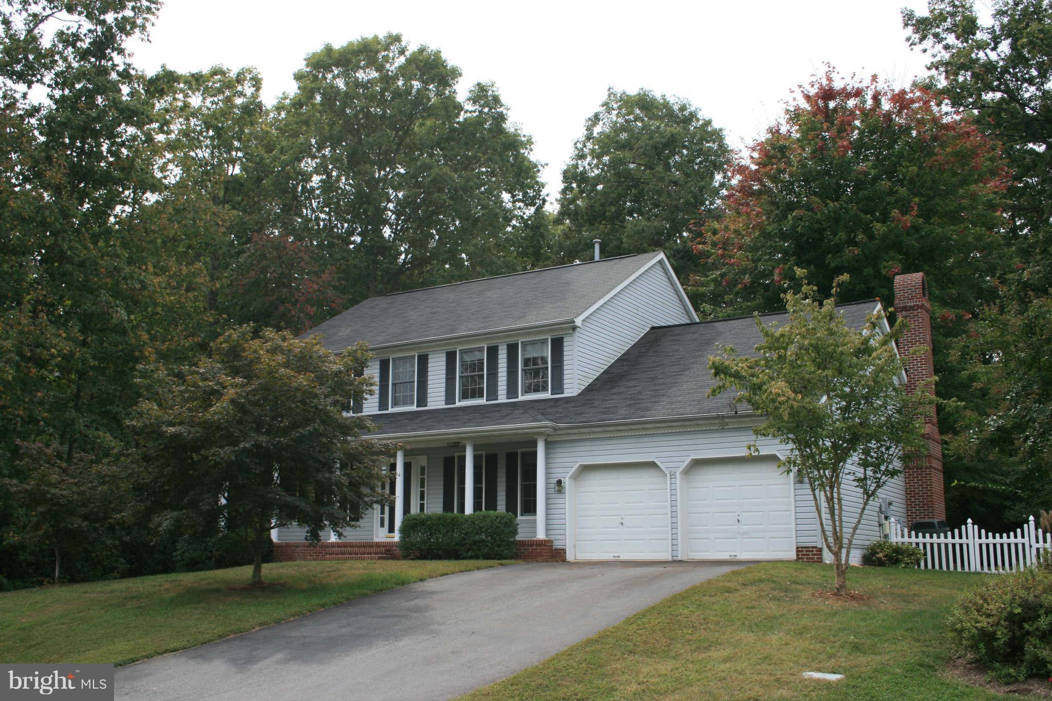 FOX POINT - Residential Lease