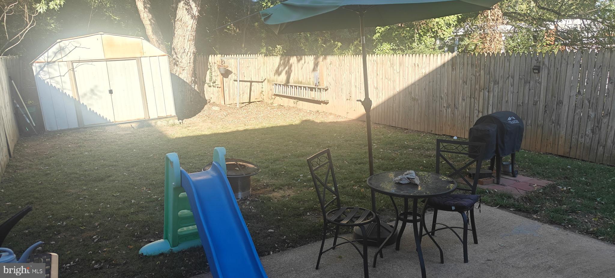 RIVERVIEW - Residential