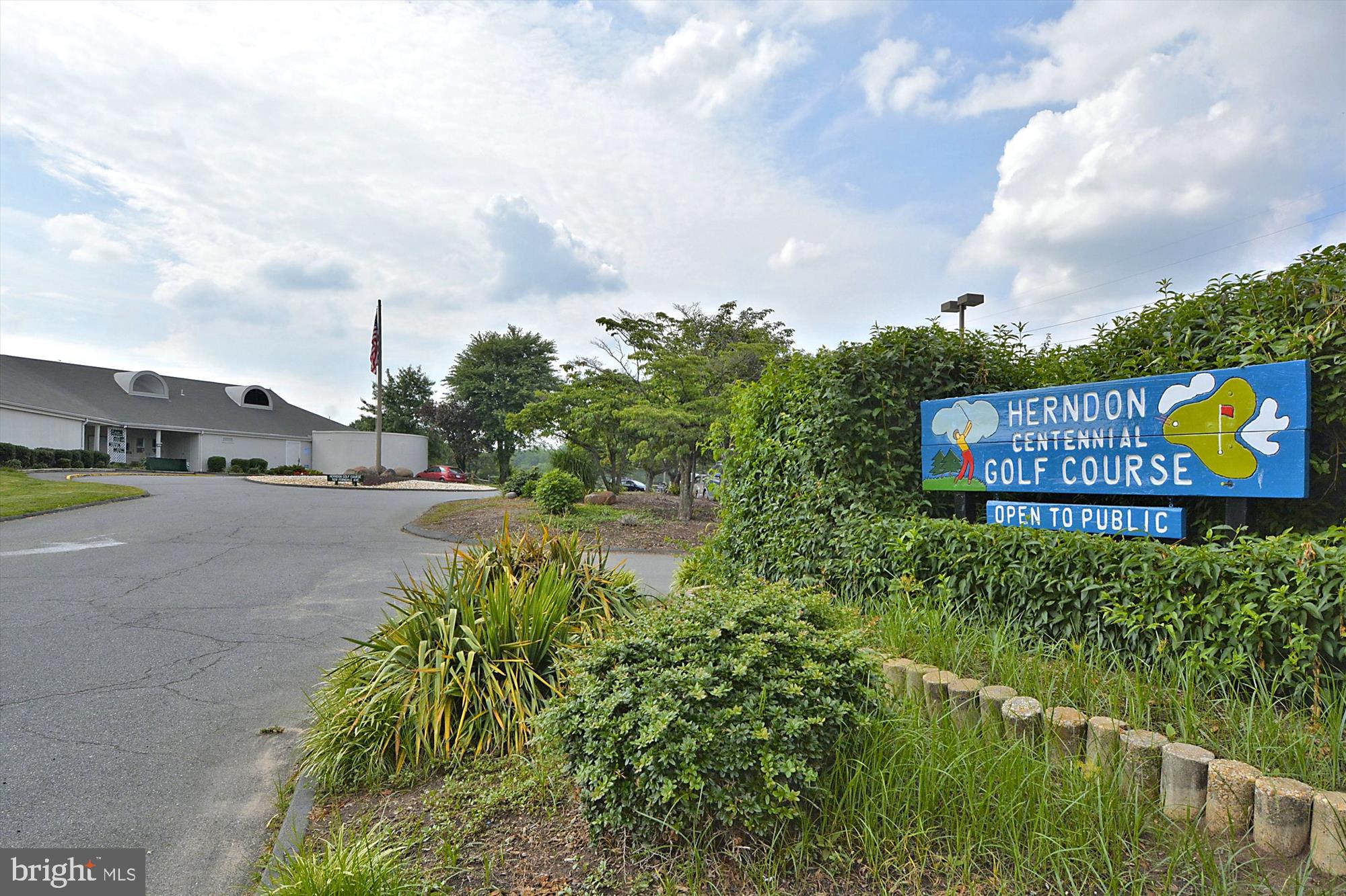 BRADLEY ACRES - Residential