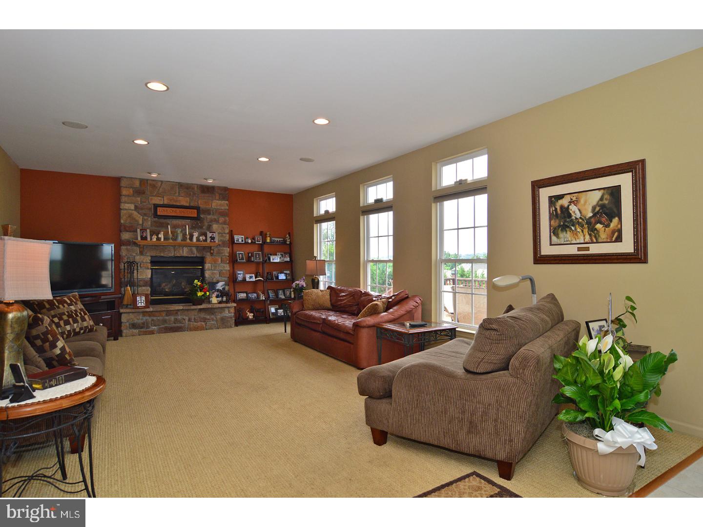 BROOKFIELD MANOR - Residential