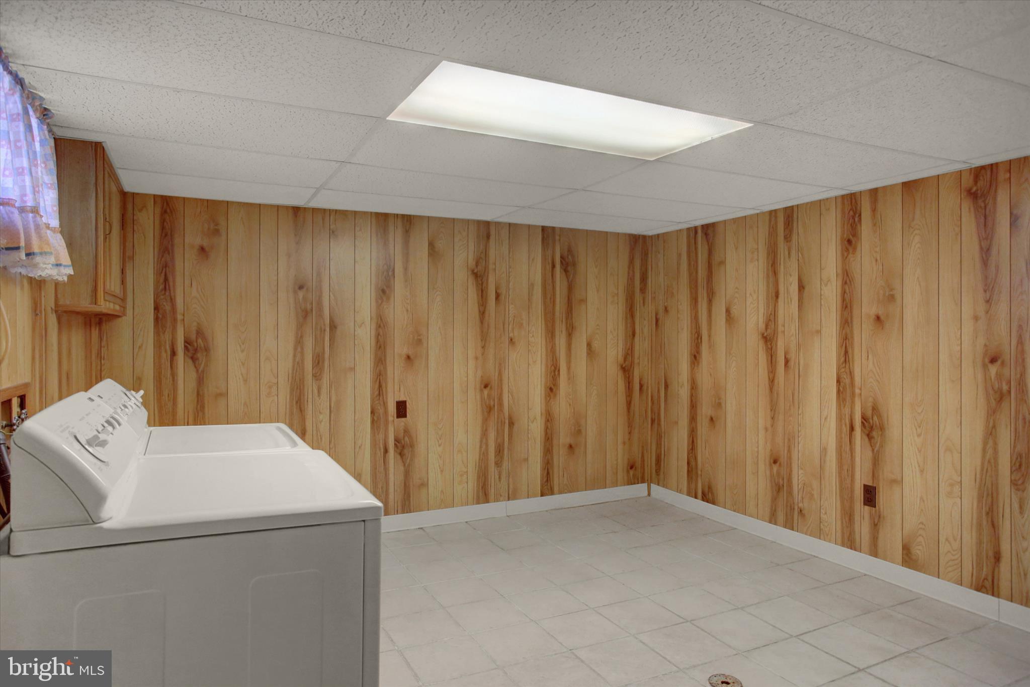 ORCHARD HILLS - Residential