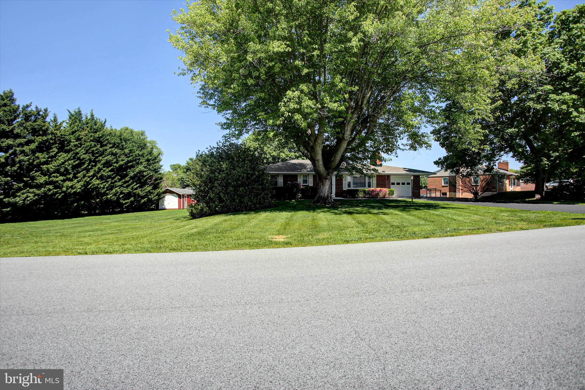 ORCHARD HILLS - Residential