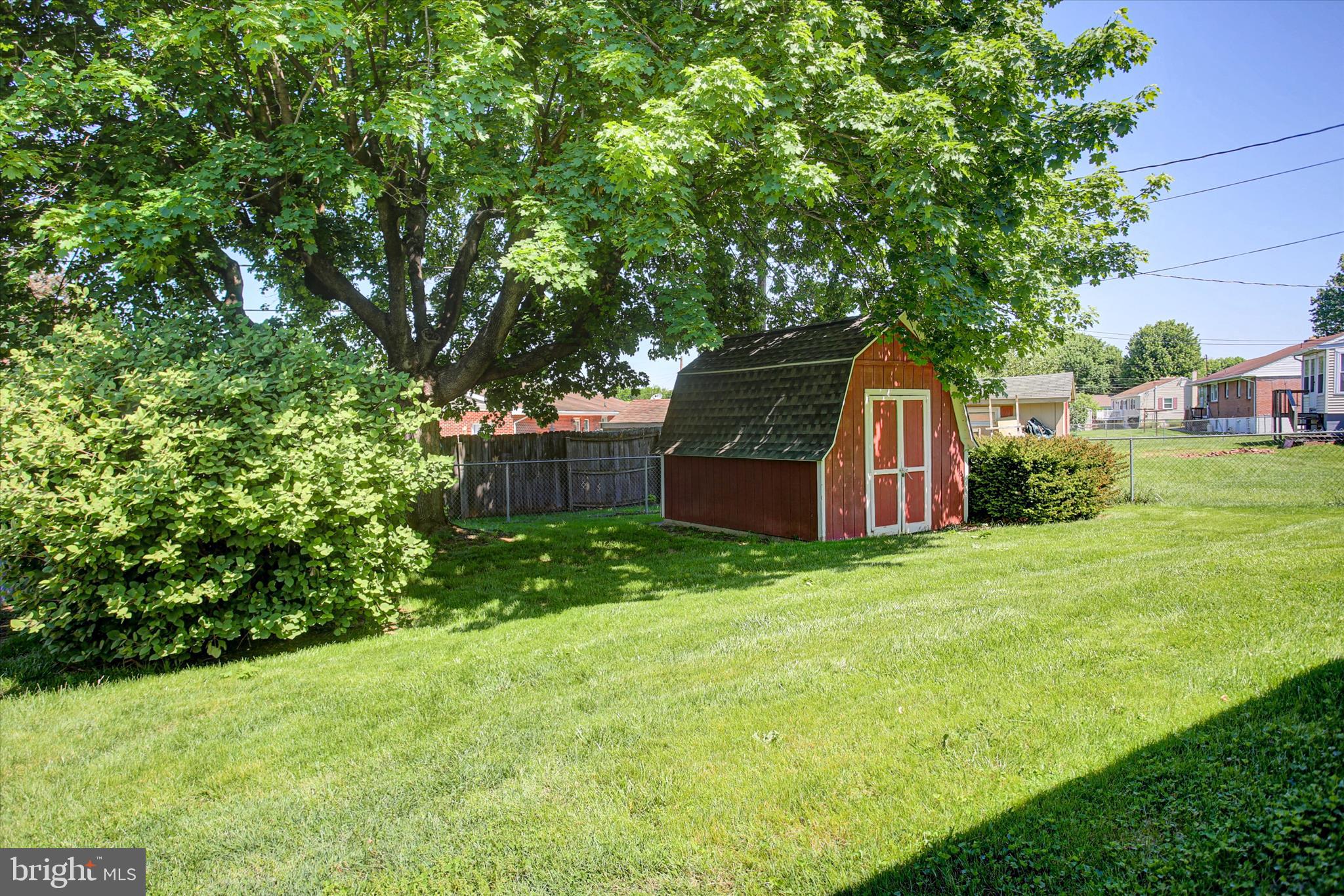 ORCHARD HILLS - Residential