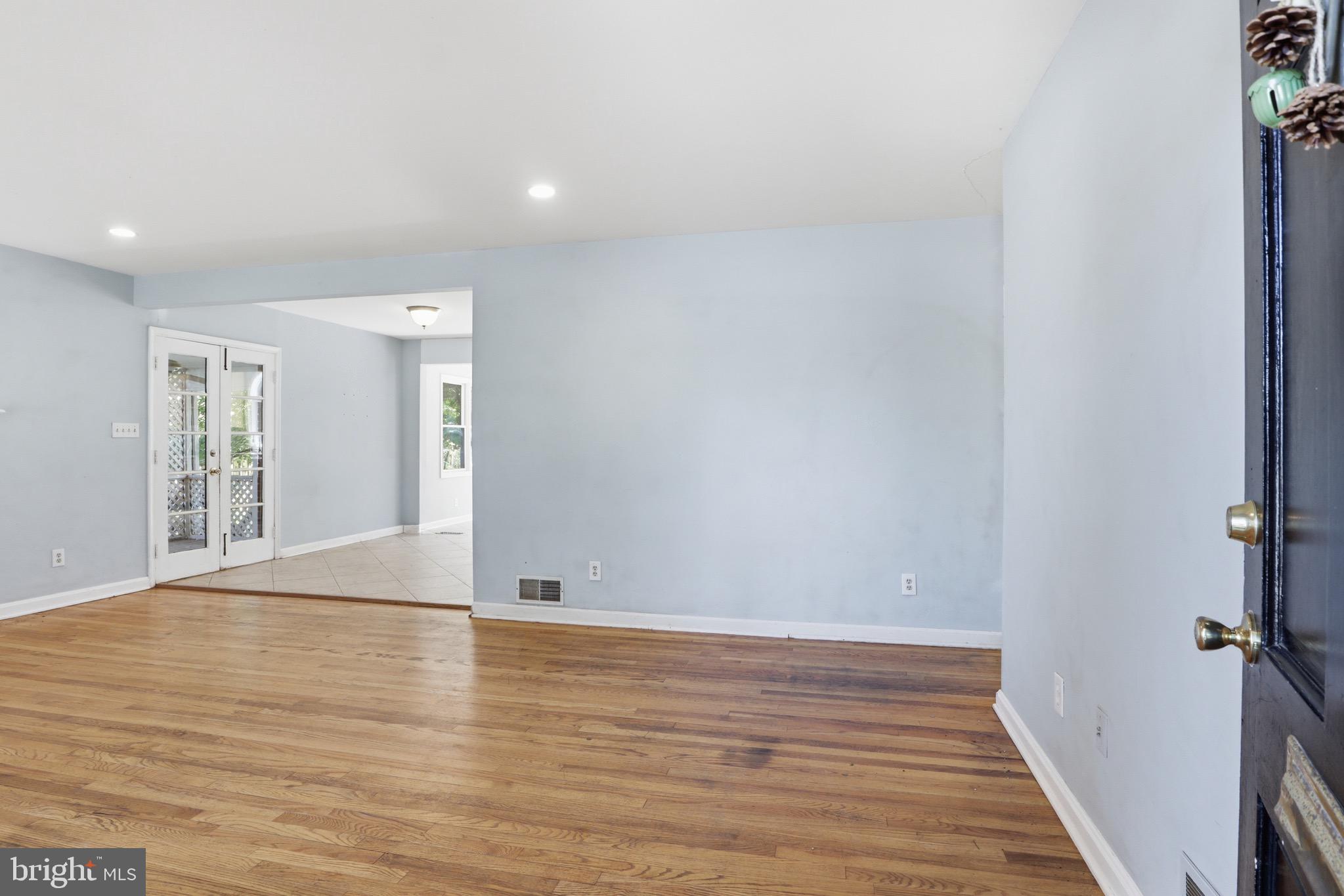 8403 FELTON LANE