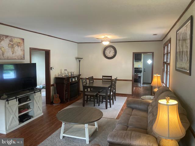 433 W 4TH STREET
