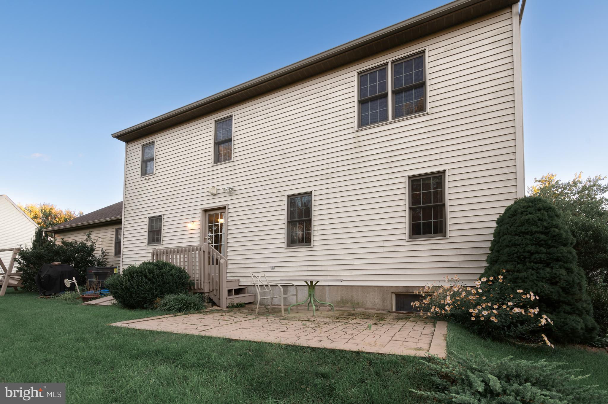 SOUTHPOINT COMMONS - Residential