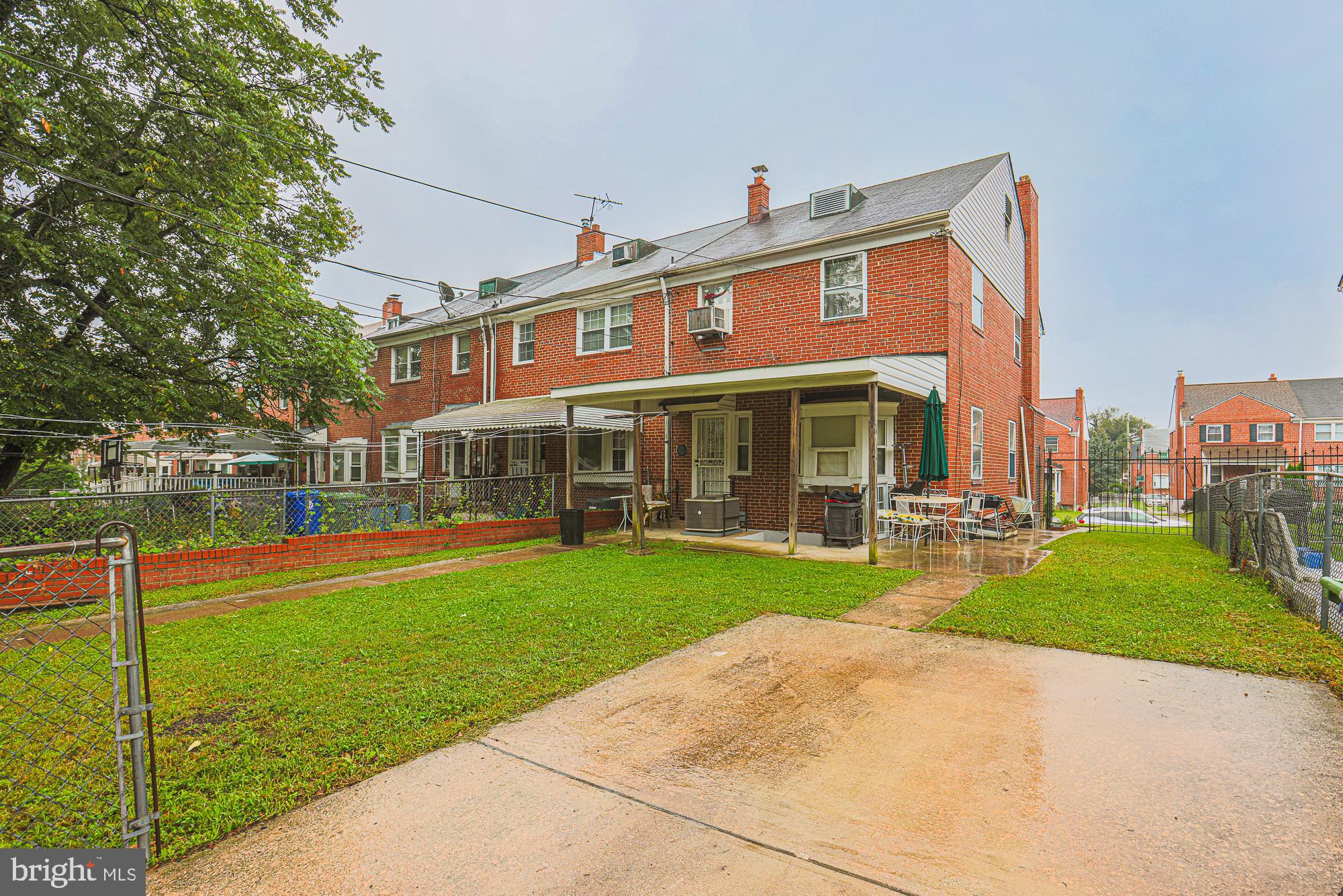 NORTHWOOD - Residential