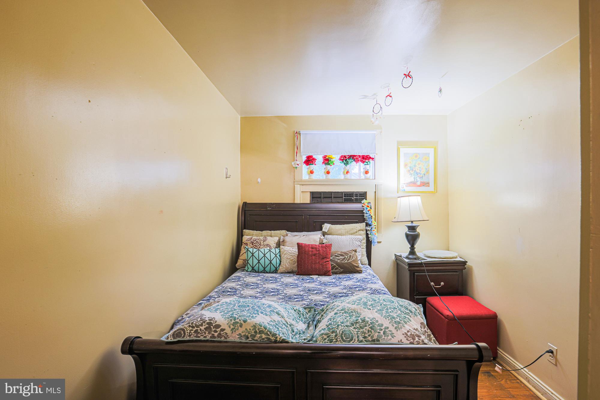 NORTHWOOD - Residential