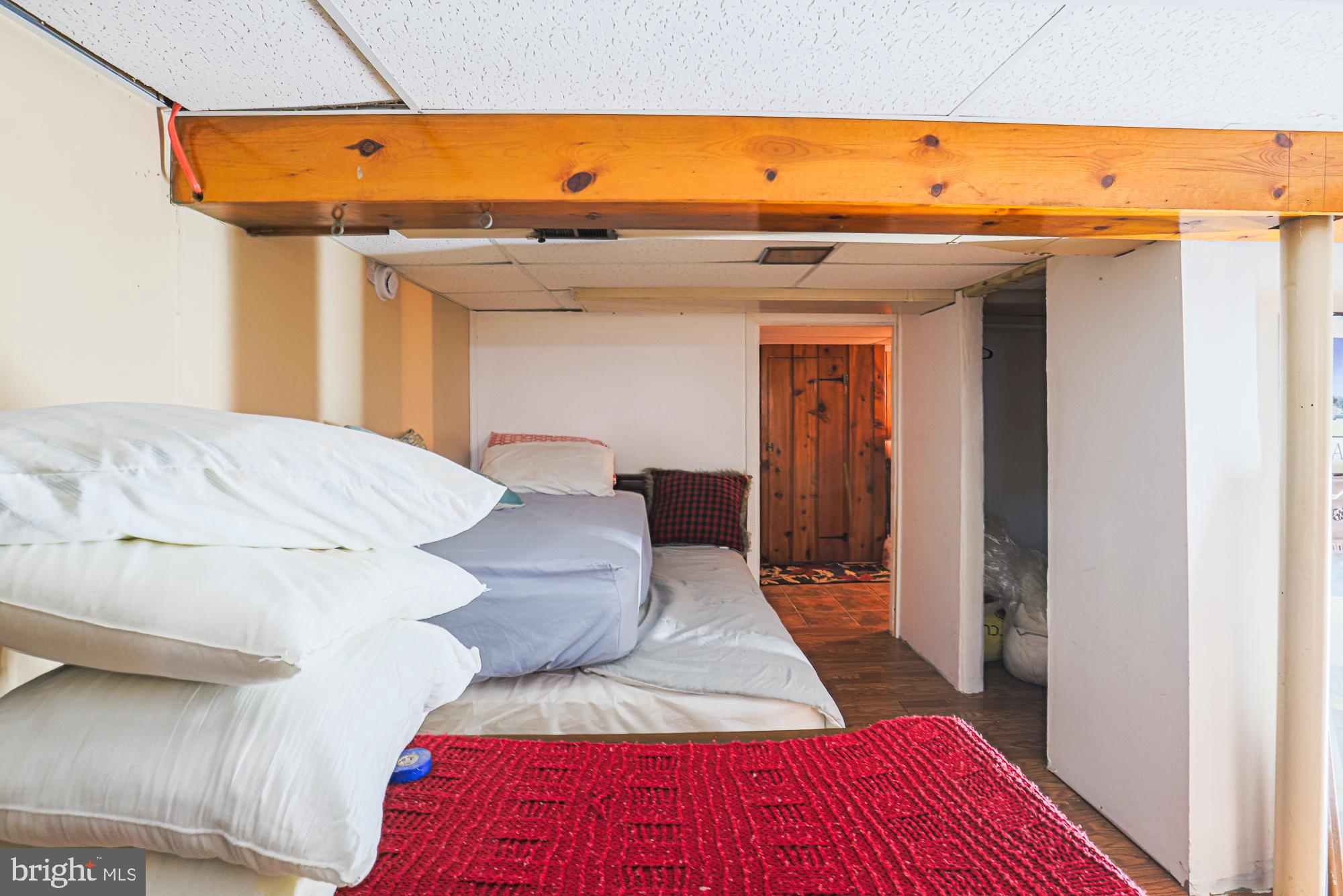 NORTHWOOD - Residential