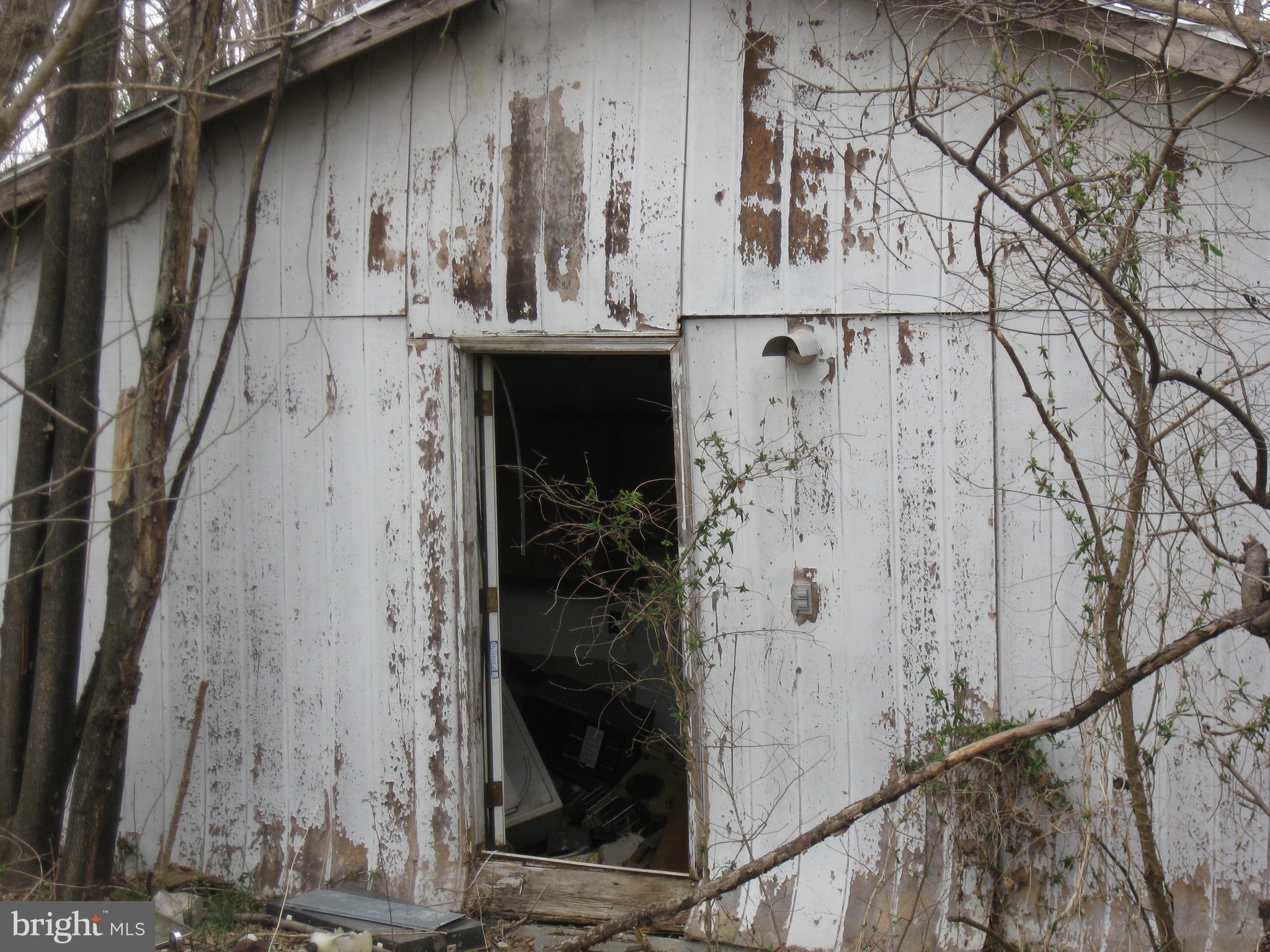 POTOMAC HILLS - Land