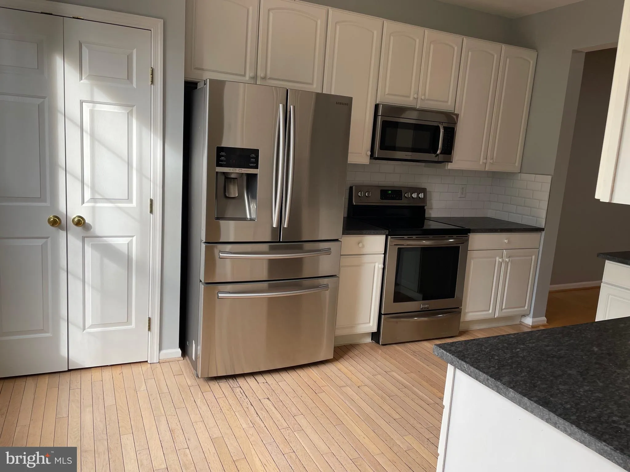 Cherry Hill, New Jersey 08003, United States, 3 Bedrooms Bedrooms, ,3 BathroomsBathrooms,Residential,Pending,235731