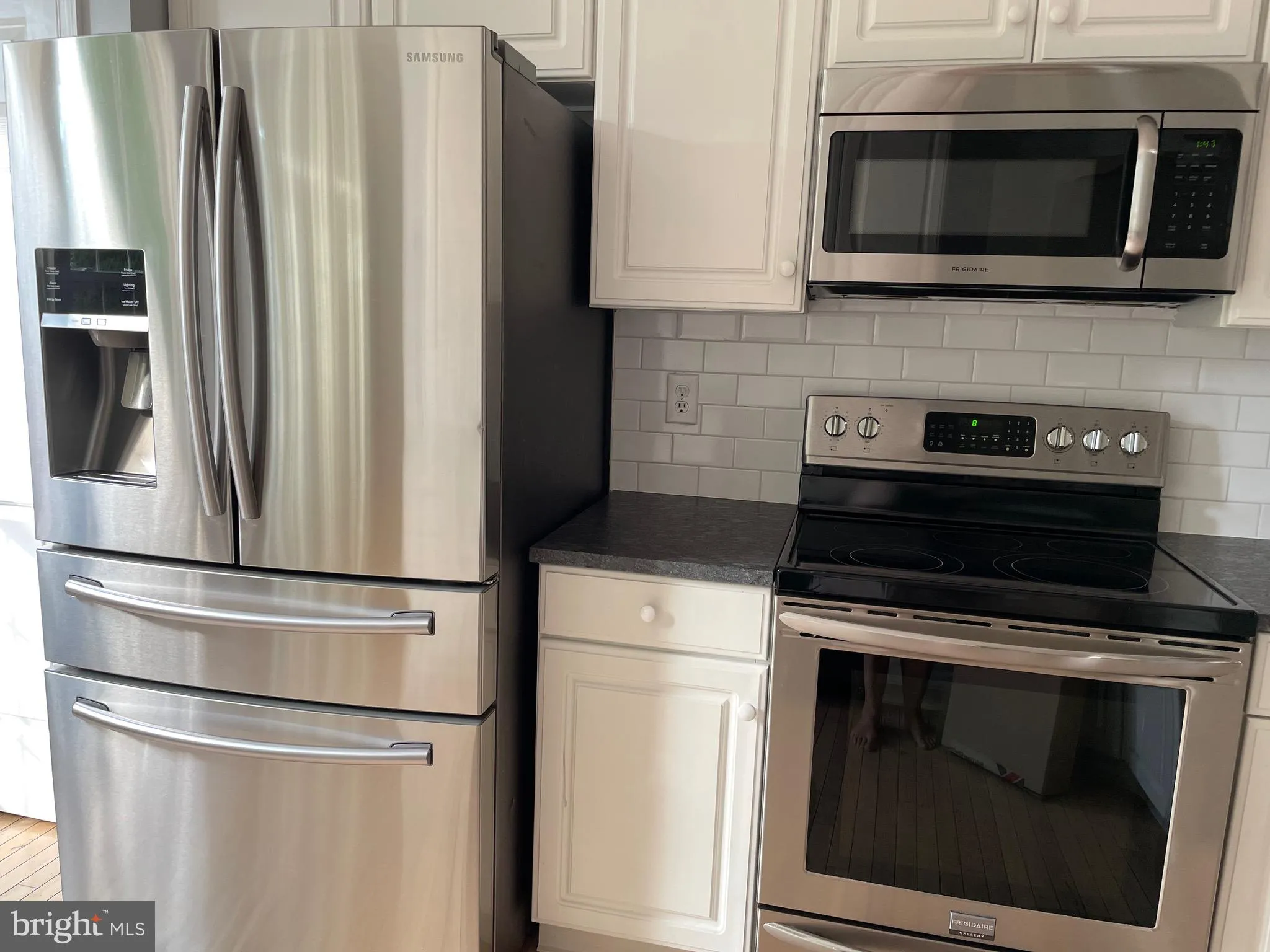 Cherry Hill, New Jersey 08003, United States, 3 Bedrooms Bedrooms, ,3 BathroomsBathrooms,Residential,Pending,235731