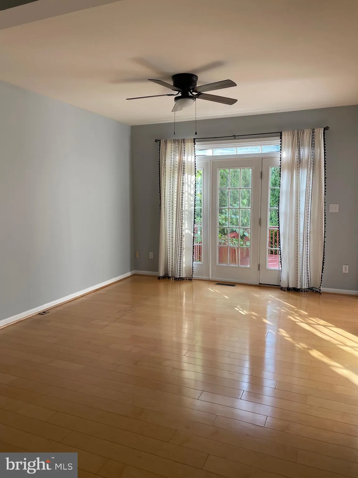 Cherry Hill, New Jersey 08003, United States, 3 Bedrooms Bedrooms, ,3 BathroomsBathrooms,Residential,Pending,235731