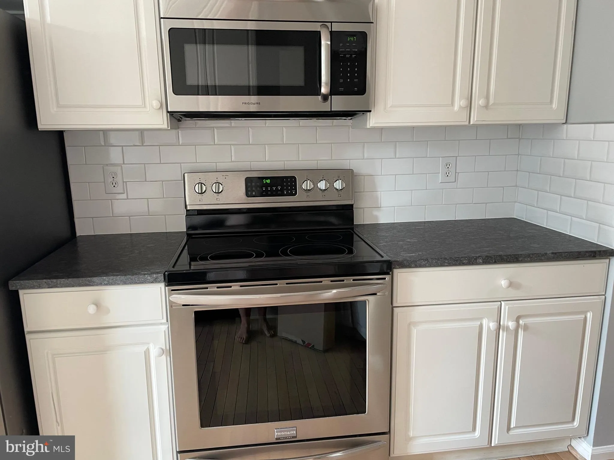 Cherry Hill, New Jersey 08003, United States, 3 Bedrooms Bedrooms, ,3 BathroomsBathrooms,Residential,Pending,235731