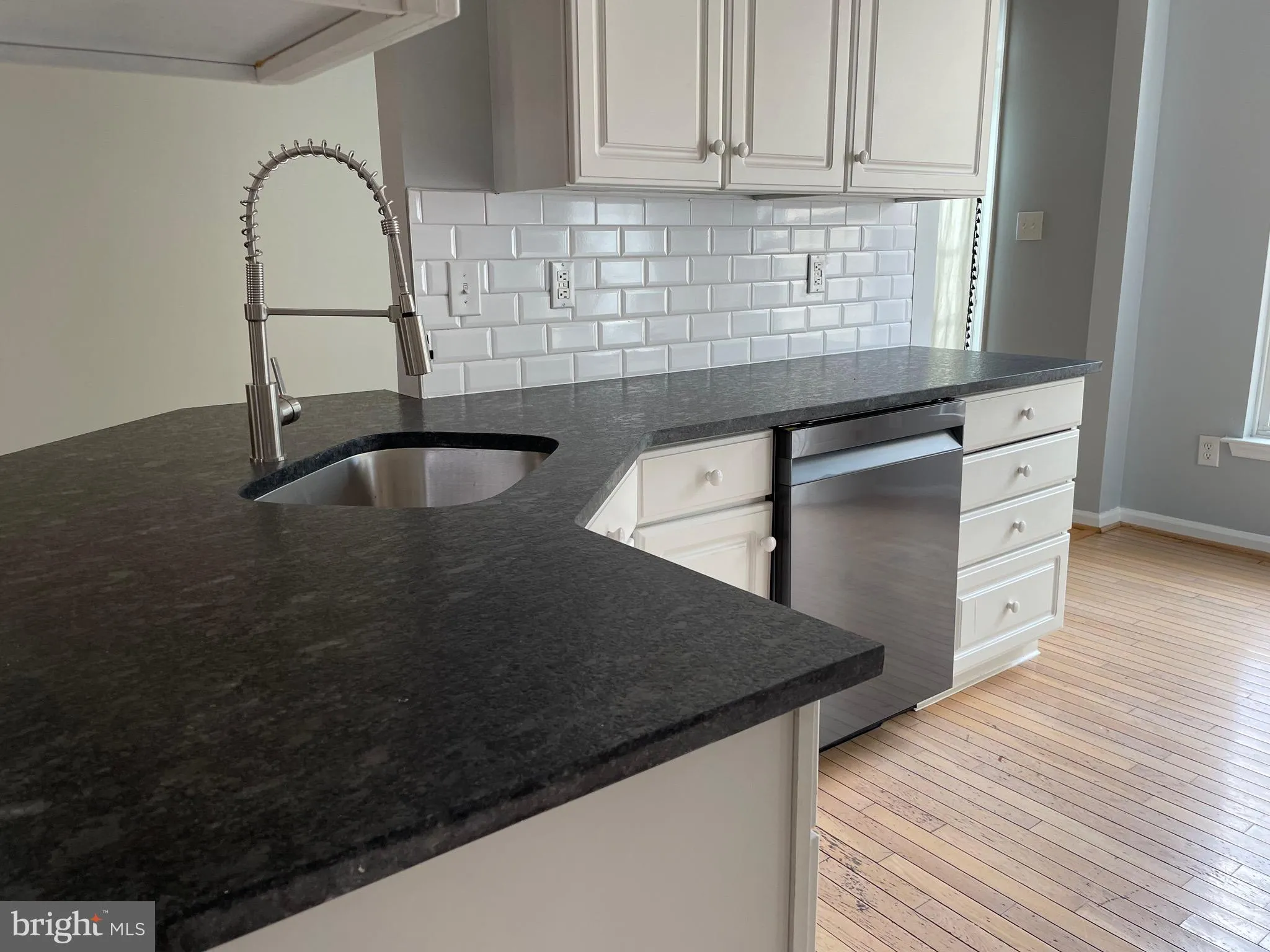 Cherry Hill, New Jersey 08003, United States, 3 Bedrooms Bedrooms, ,3 BathroomsBathrooms,Residential,Pending,235731