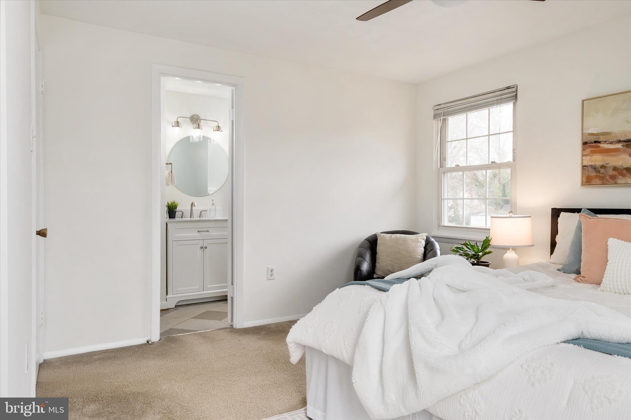 FOUR SEASONS ESTATES - Residential