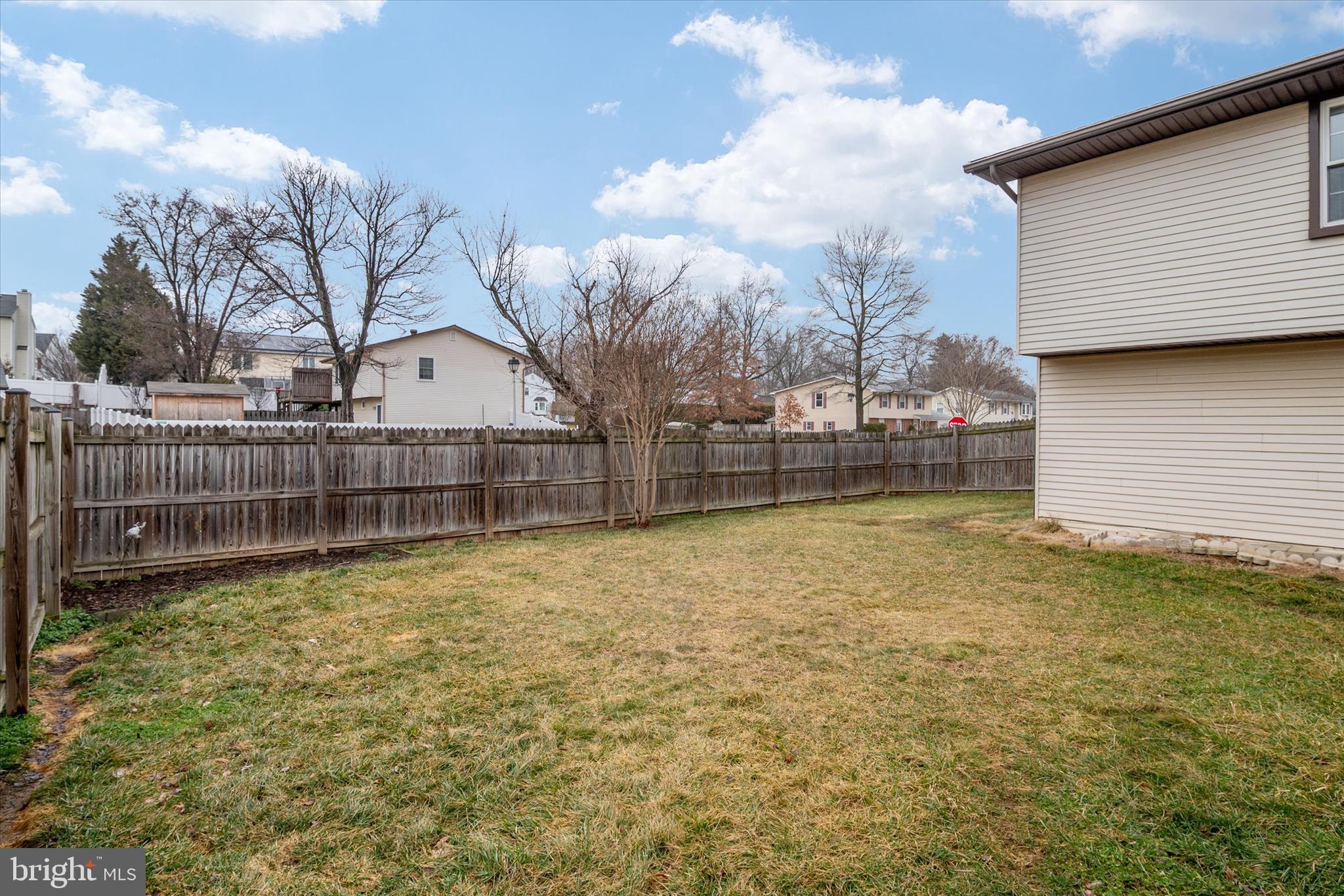 FOUR SEASONS ESTATES - Residential