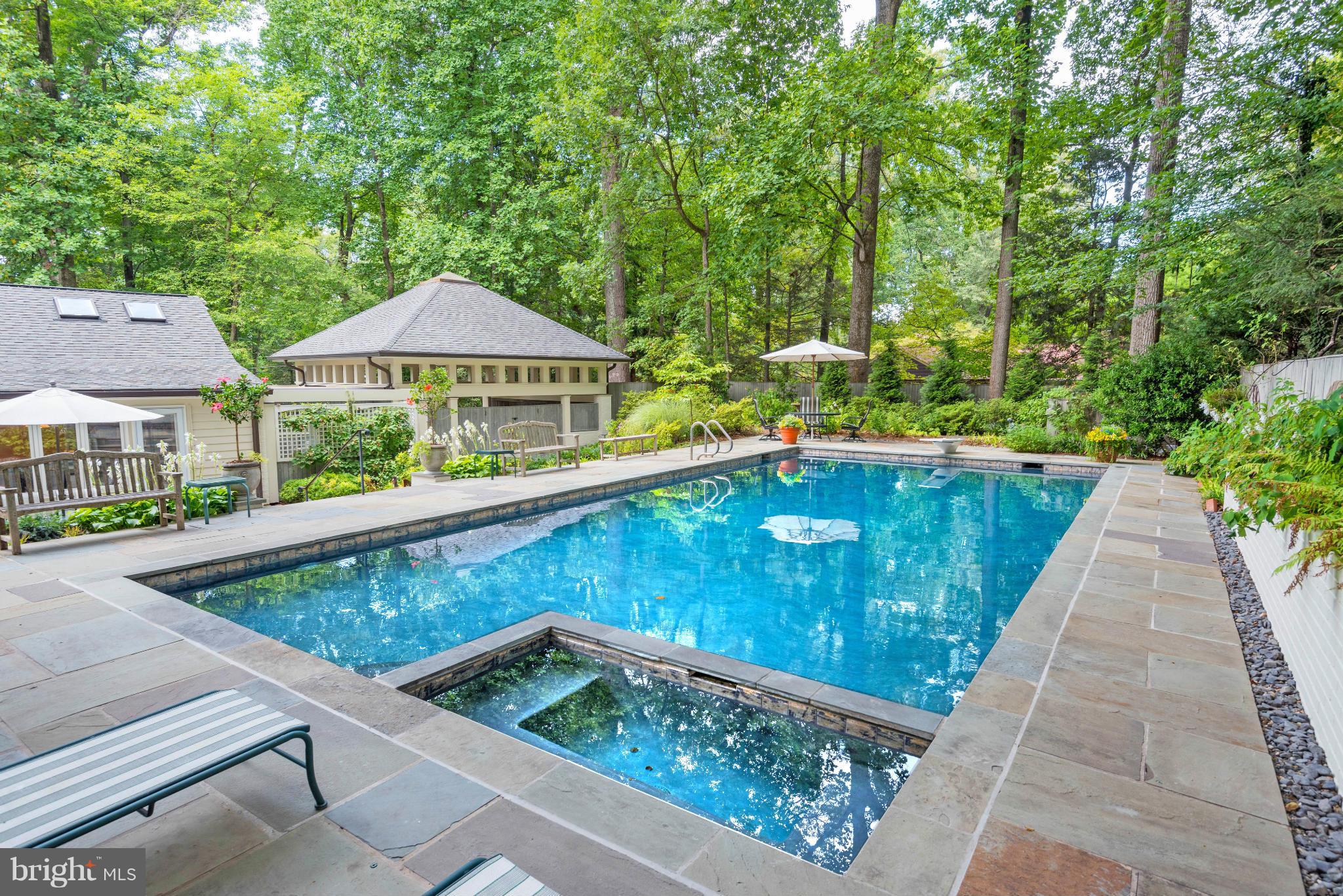 OLD GEORGETOWN ESTATES - Residential