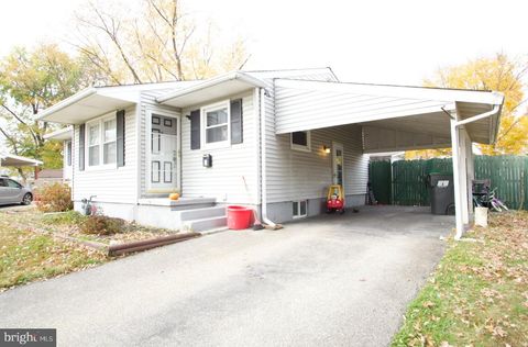 Photo of 8 Vicar Lane, NEW CASTLE, DE 19720 (MLS # DENC2092364)