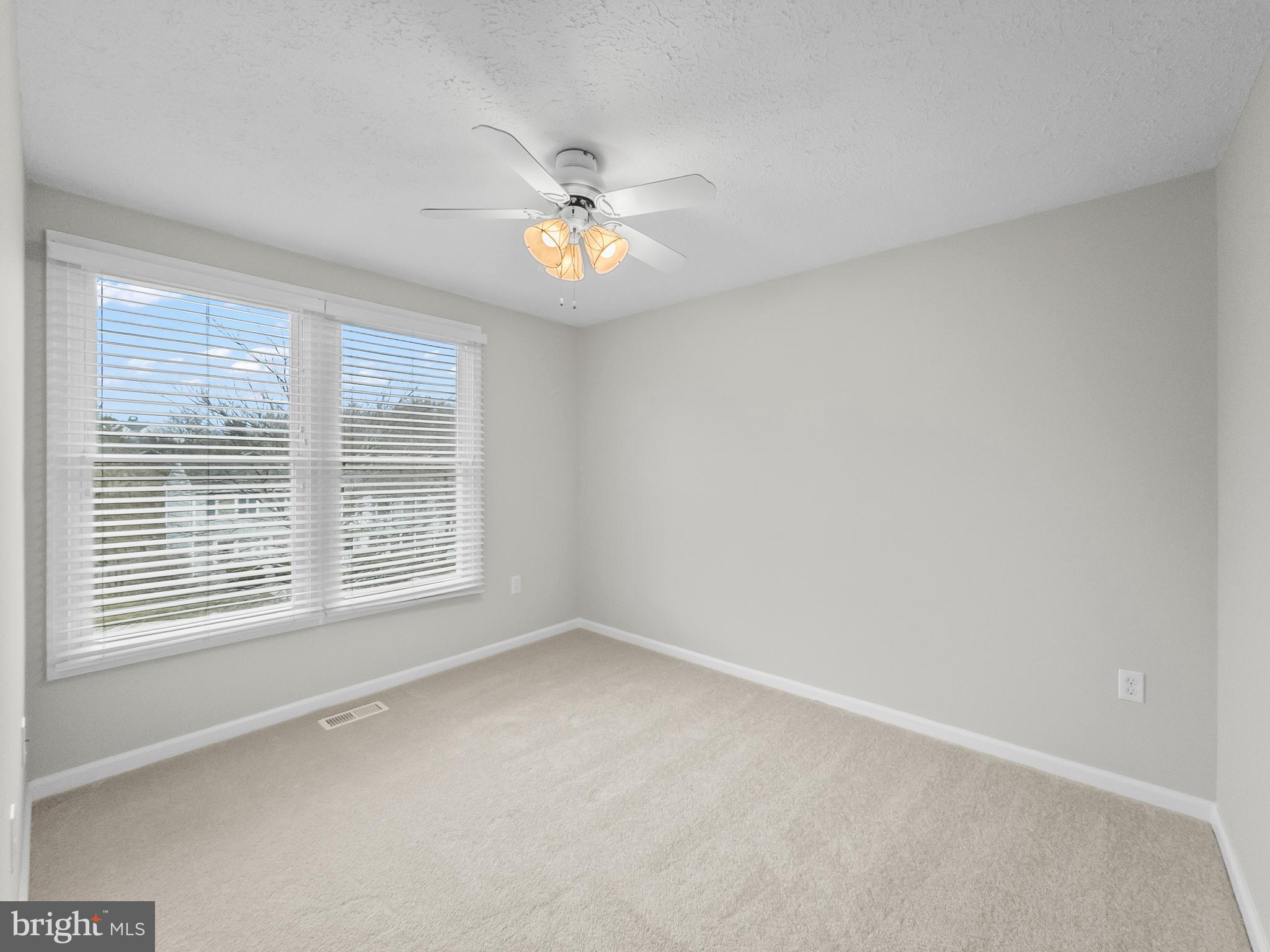 DAMASCUS VALLEY PARK - Residential