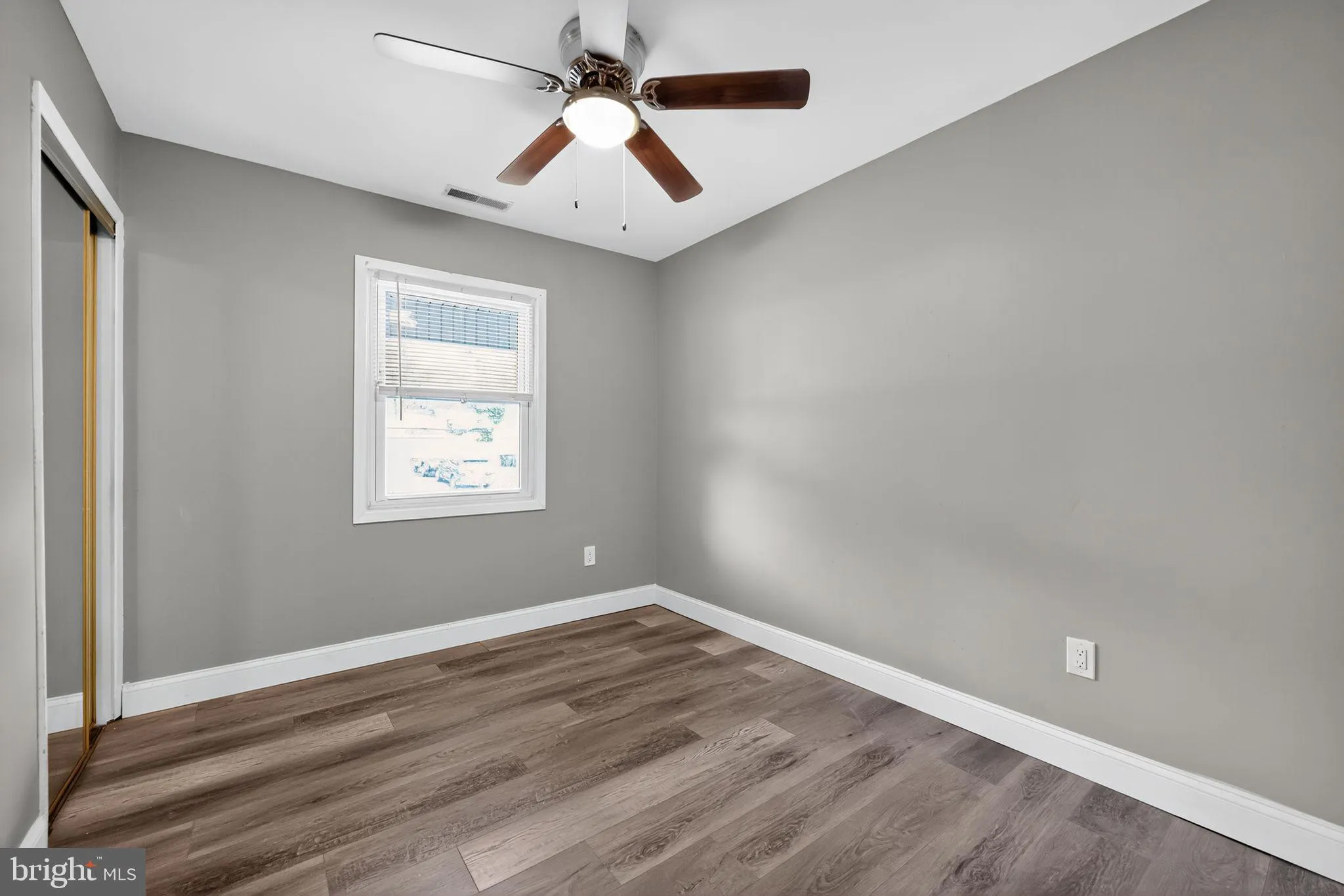 Willingboro, New Jersey 08046, United States, 4 Bedrooms Bedrooms, ,2 BathroomsBathrooms,Residential,Active,233887