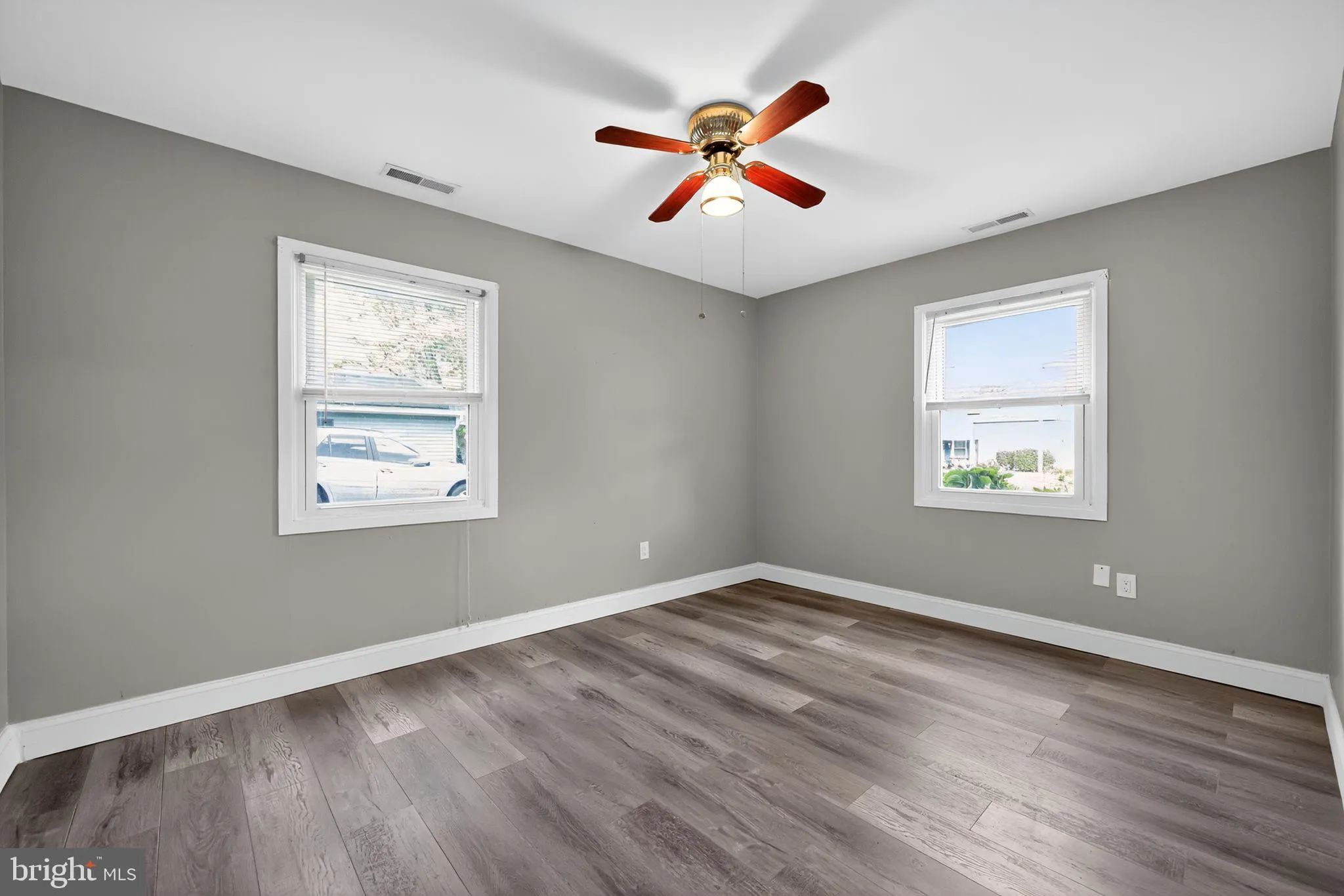 Willingboro, New Jersey 08046, United States, 4 Bedrooms Bedrooms, ,2 BathroomsBathrooms,Residential,Active,233887