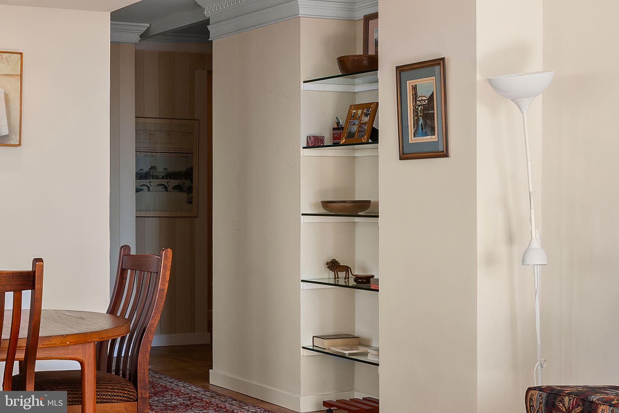 SOCIETY HILL - Residential