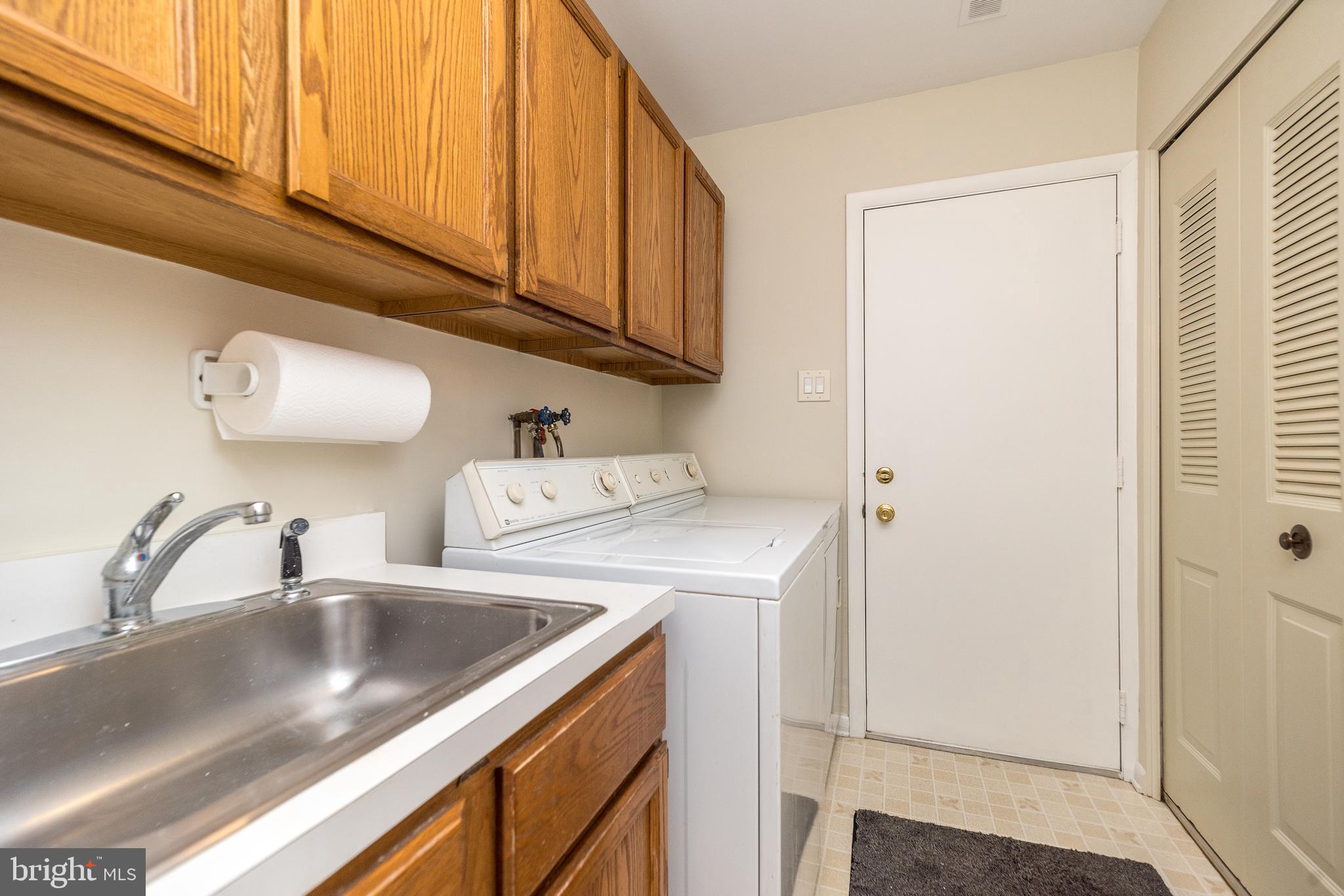 WESTWYK - Residential Lease