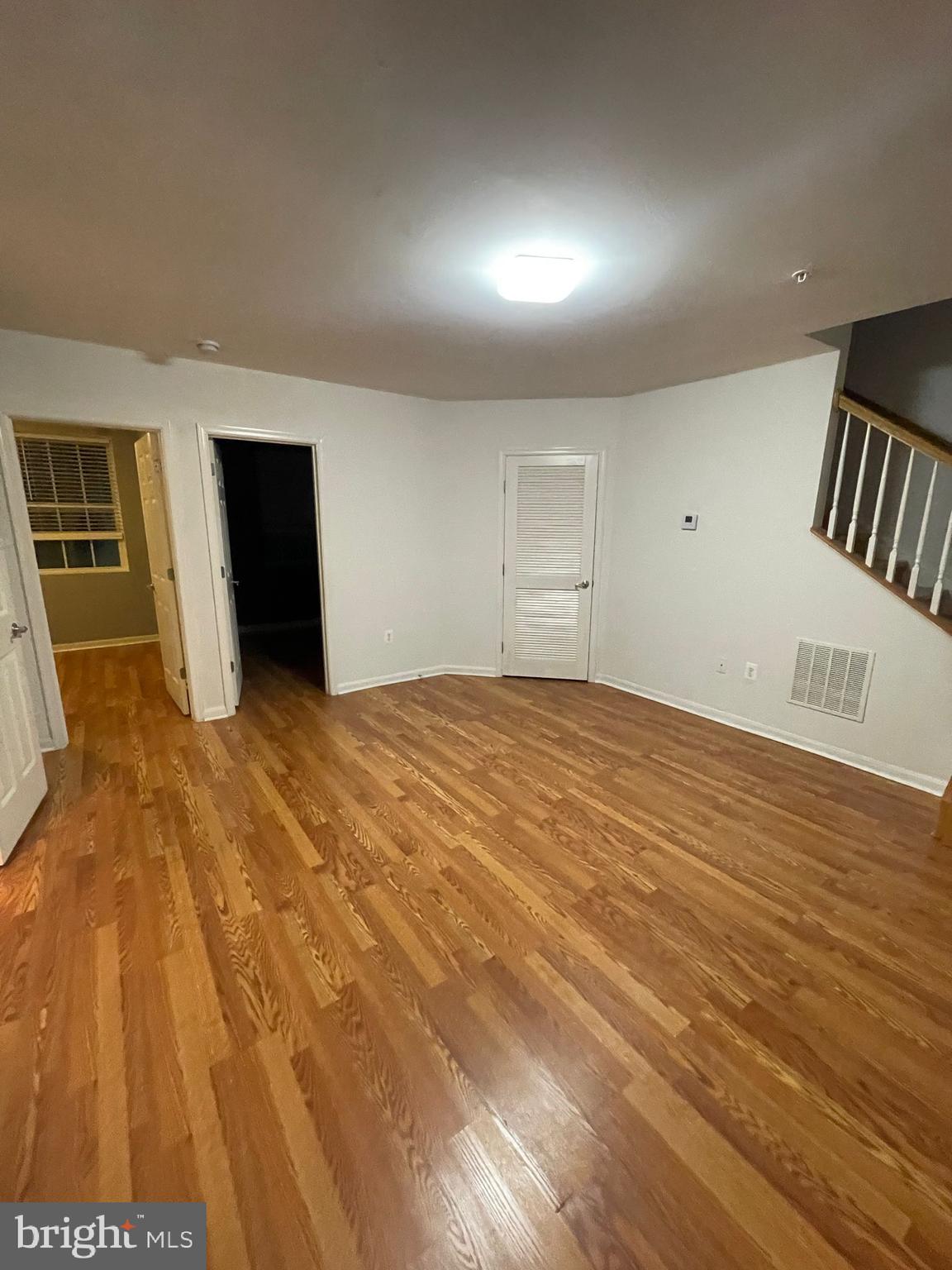 THE COMMONS ON WILLIAM SQUARE - Residential