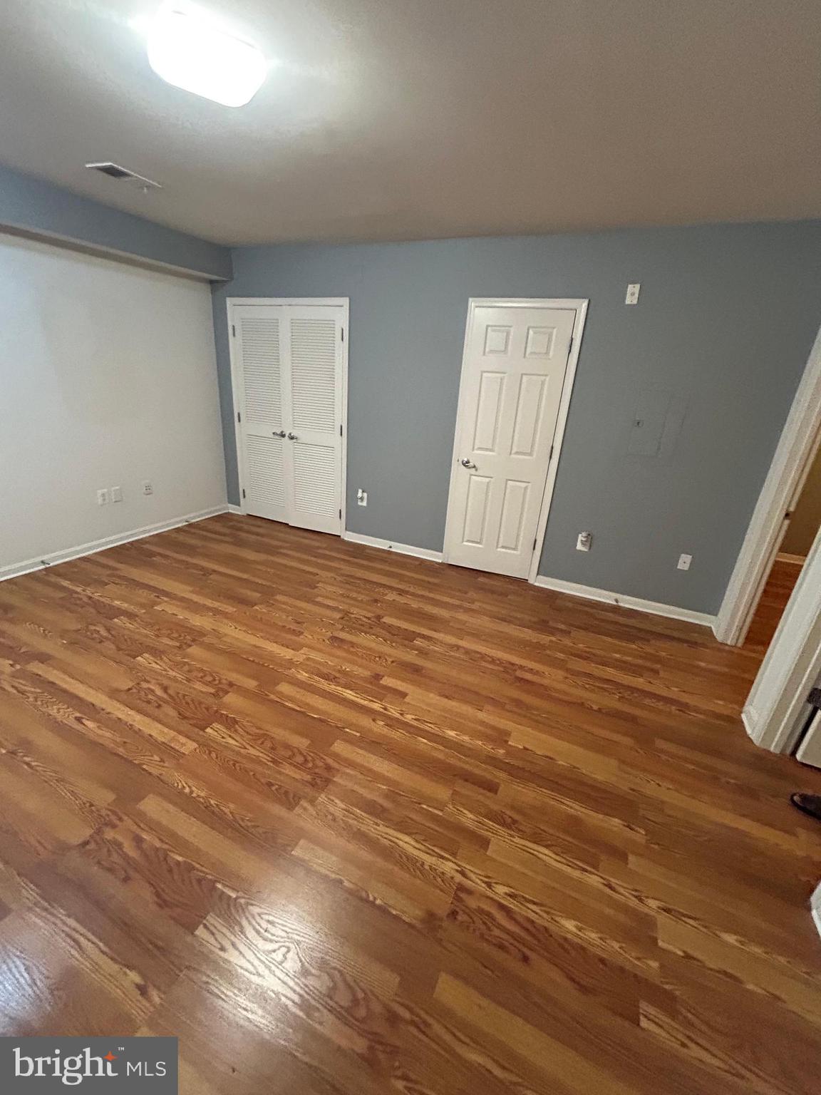 THE COMMONS ON WILLIAM SQUARE - Residential