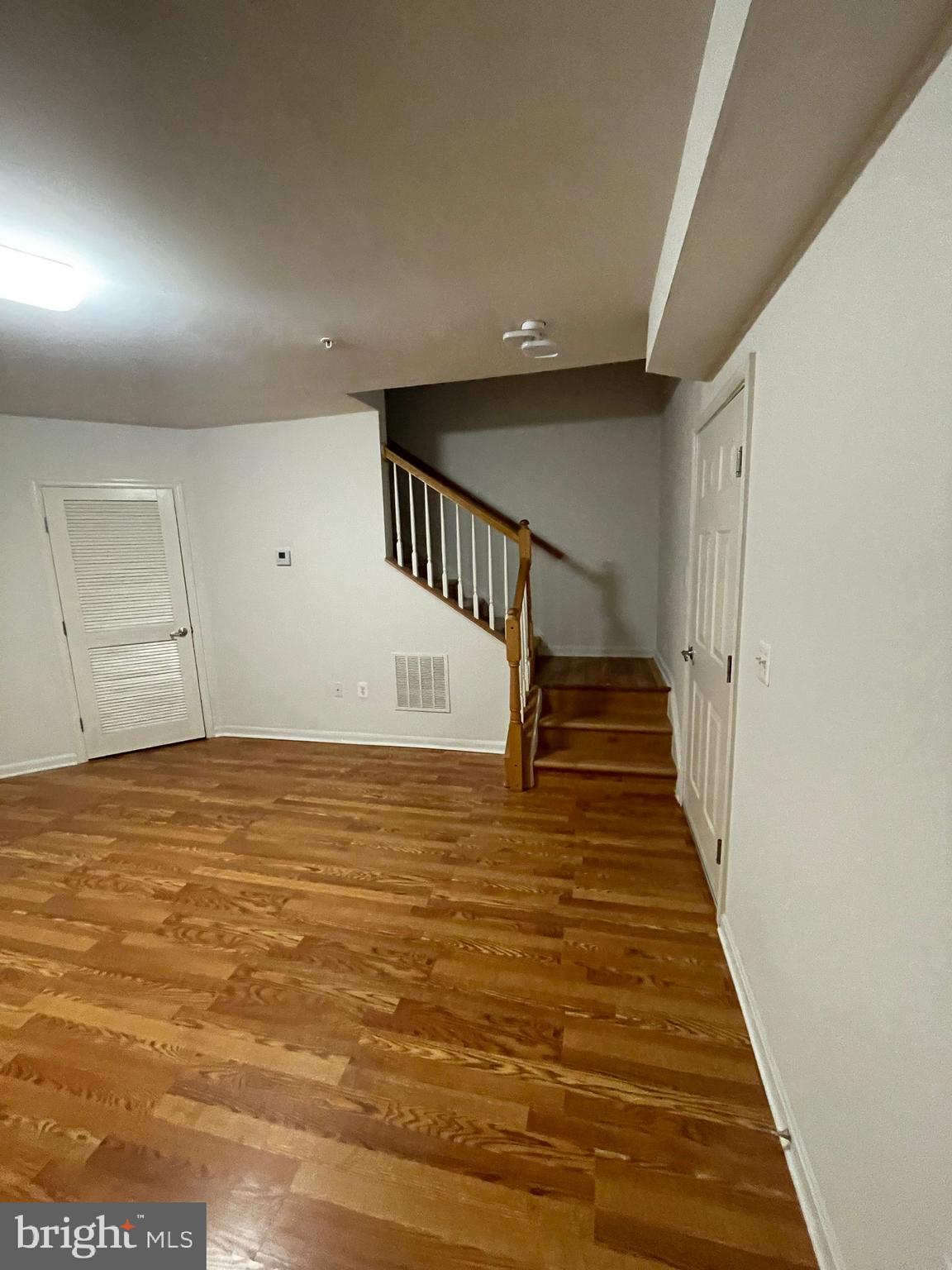 THE COMMONS ON WILLIAM SQUARE - Residential