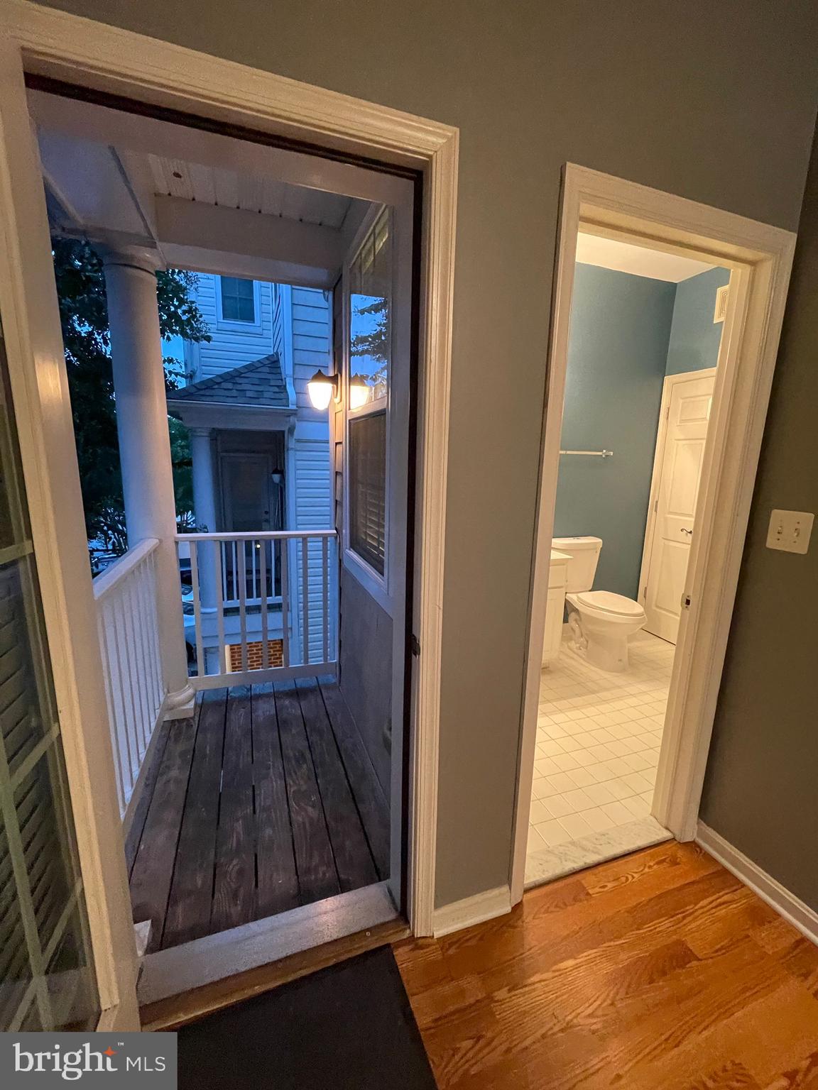 THE COMMONS ON WILLIAM SQUARE - Residential