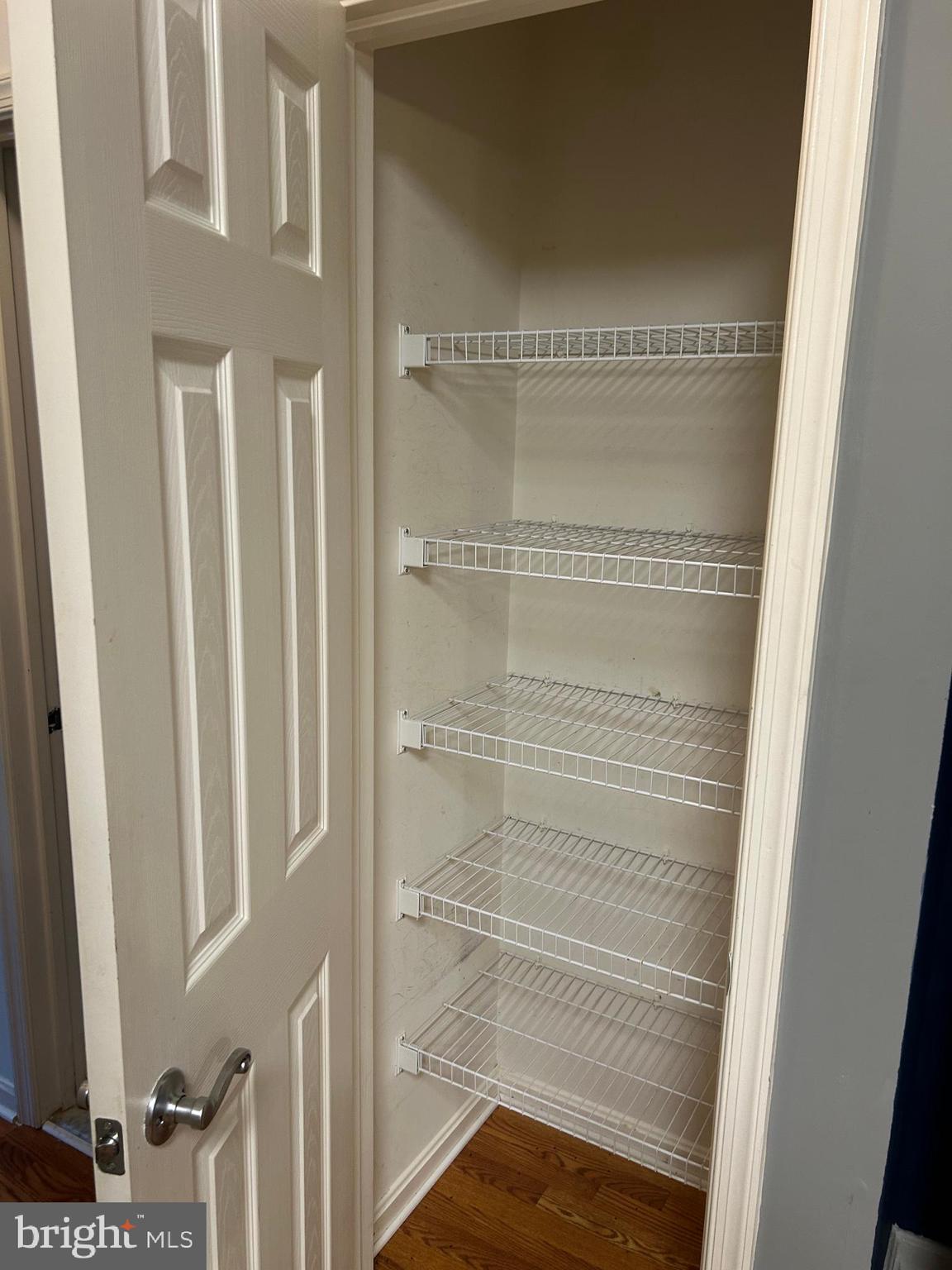 THE COMMONS ON WILLIAM SQUARE - Residential