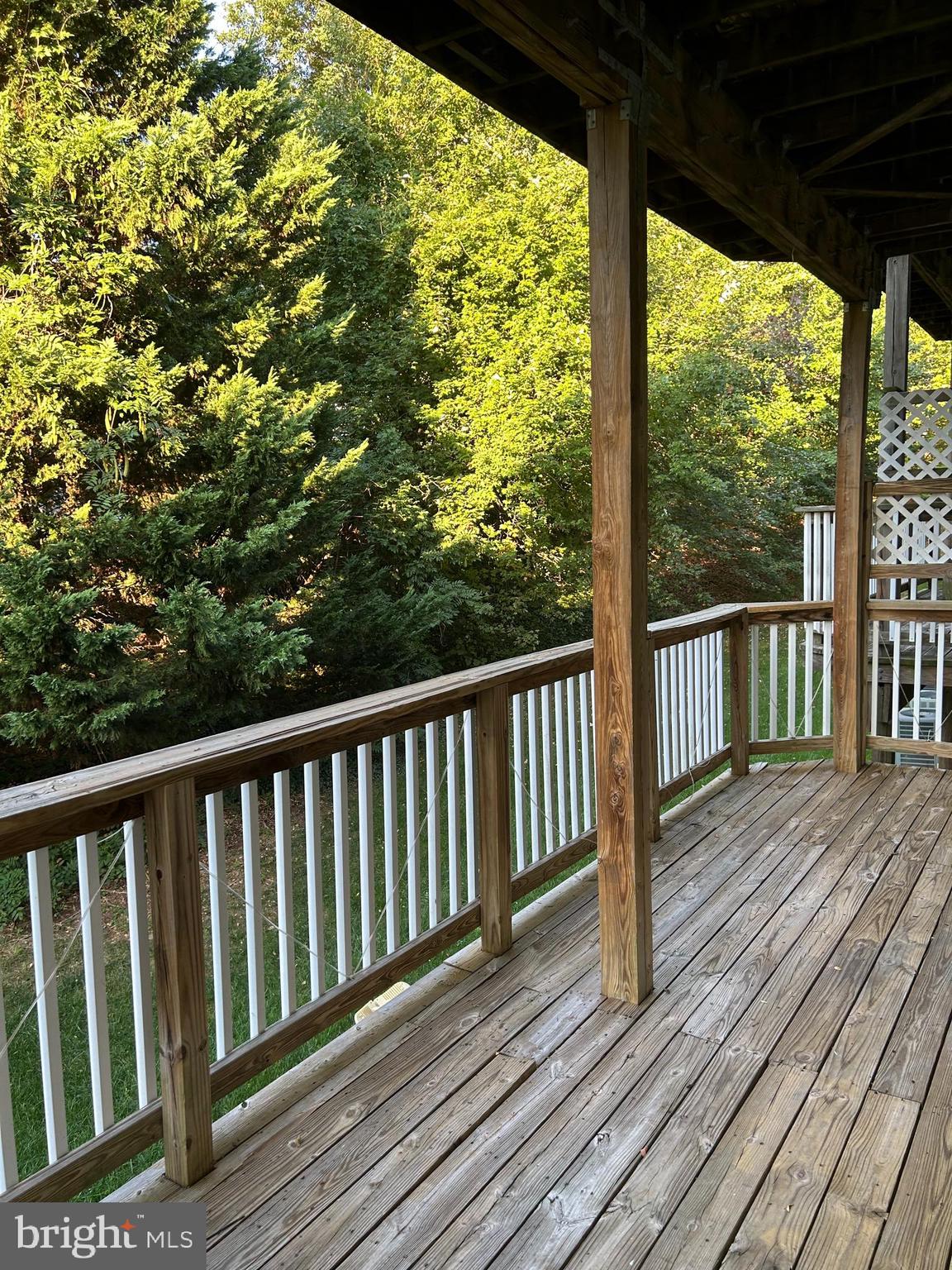 THE COMMONS ON WILLIAM SQUARE - Residential