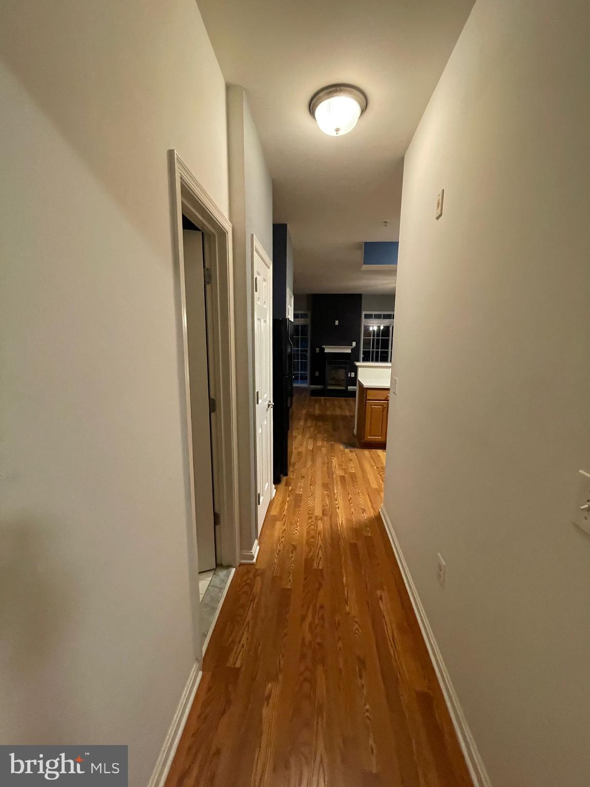 THE COMMONS ON WILLIAM SQUARE - Residential