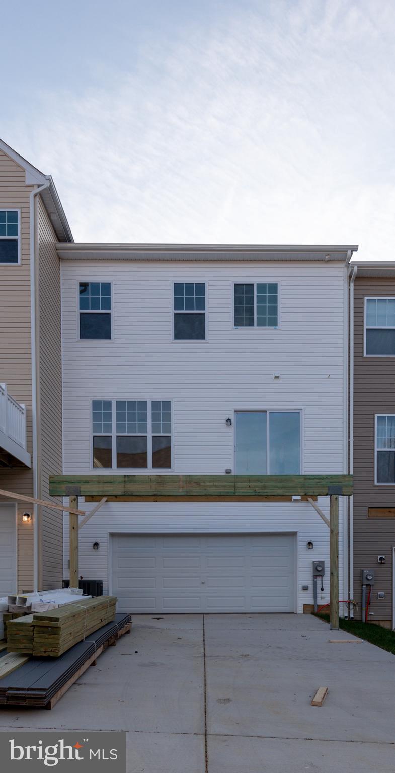 CLARK'S REST - Residential