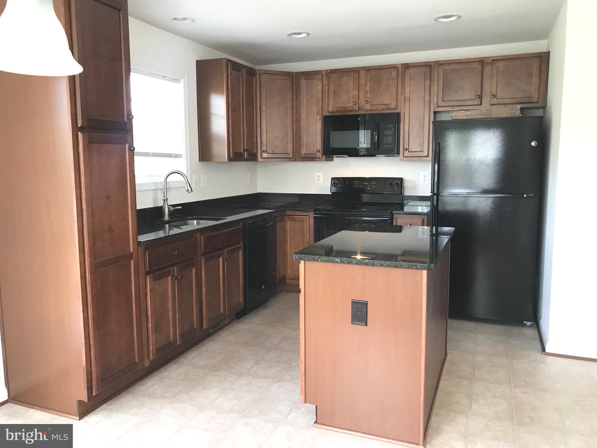 BELMONT WEST - Residential Lease