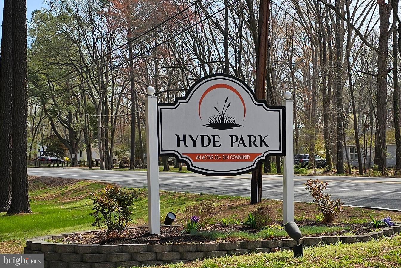 HYDE PARK - Residential