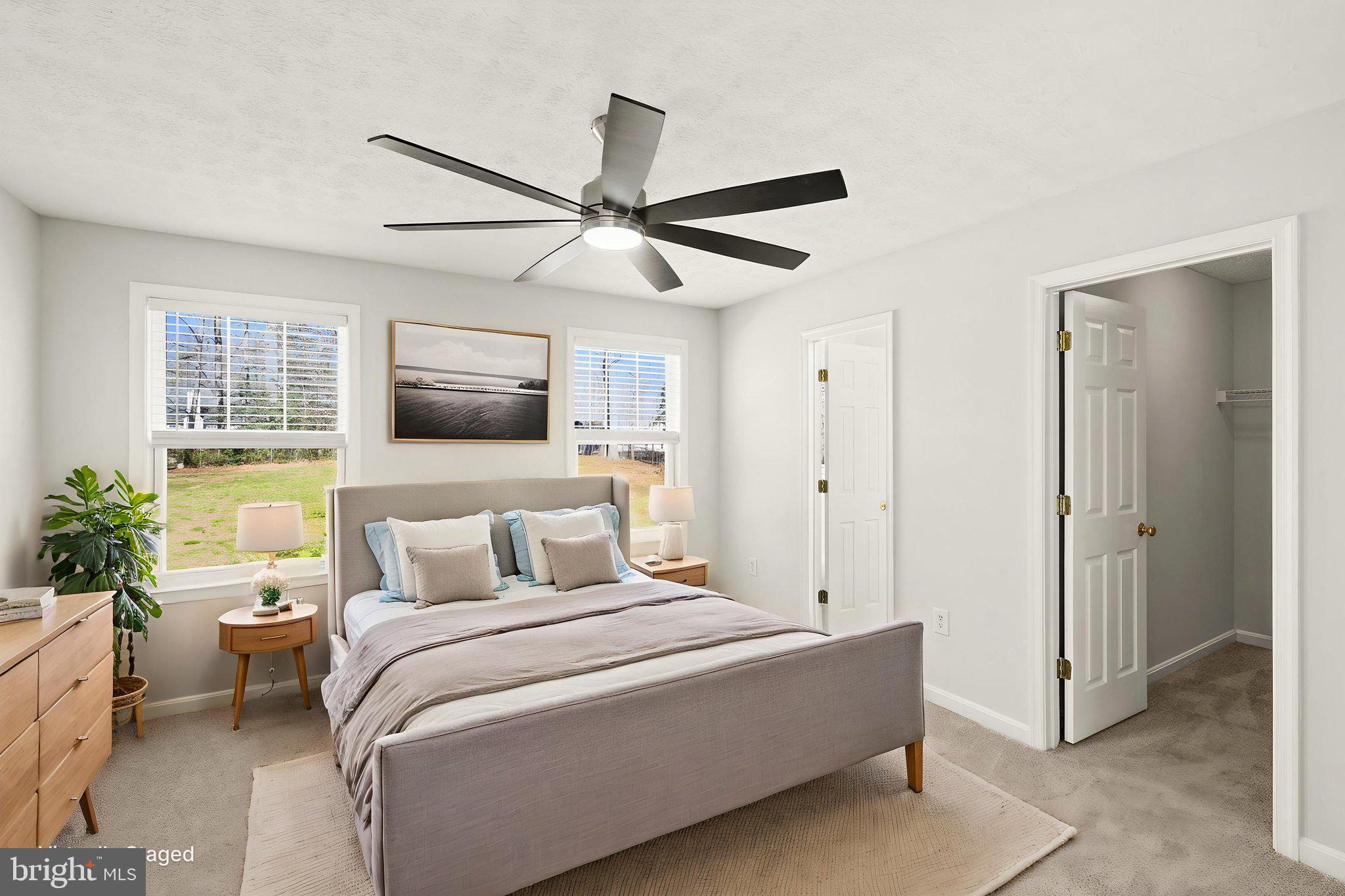 LAKE LAND OR - Residential