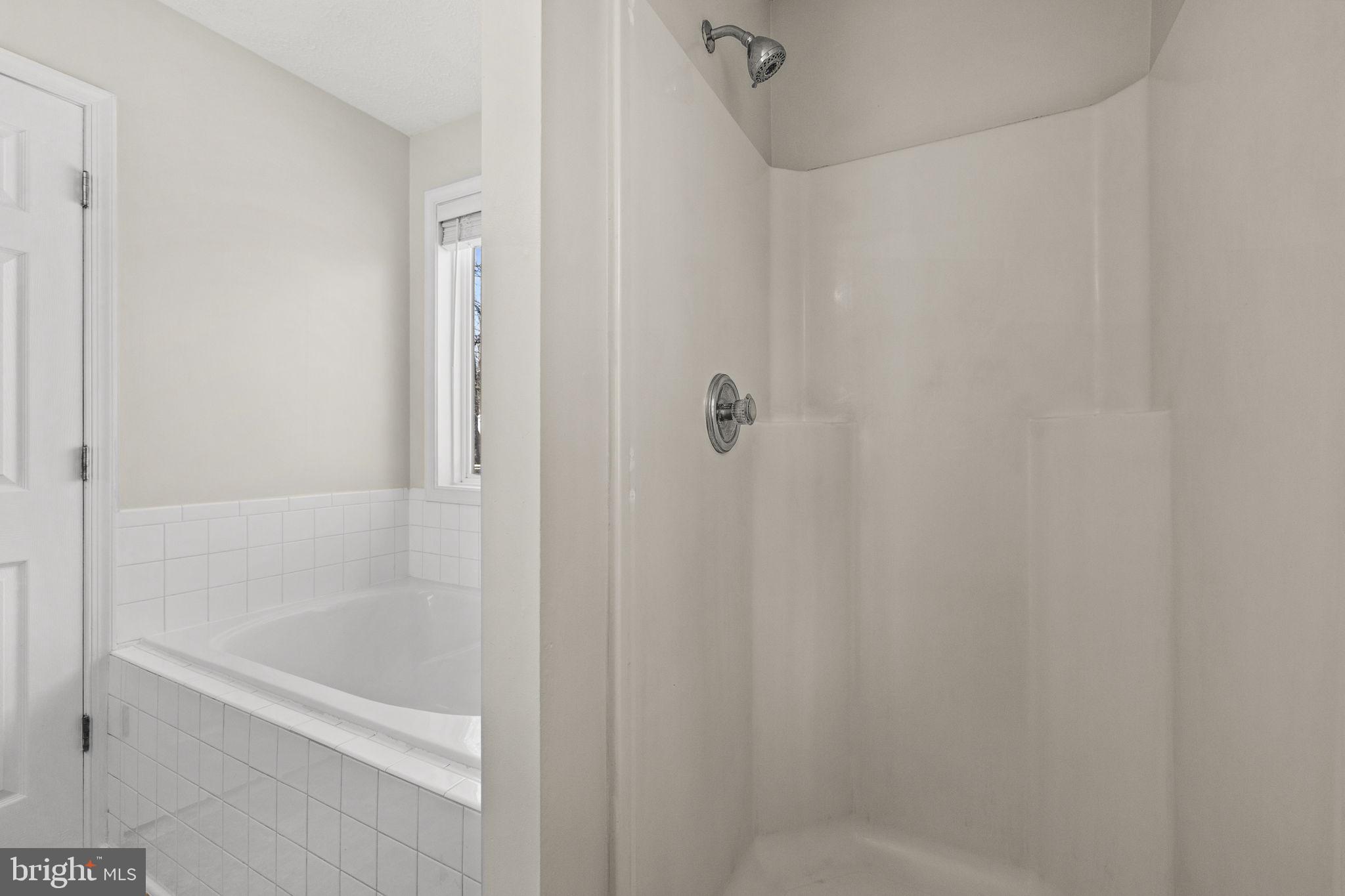 LAKE LAND OR - Residential