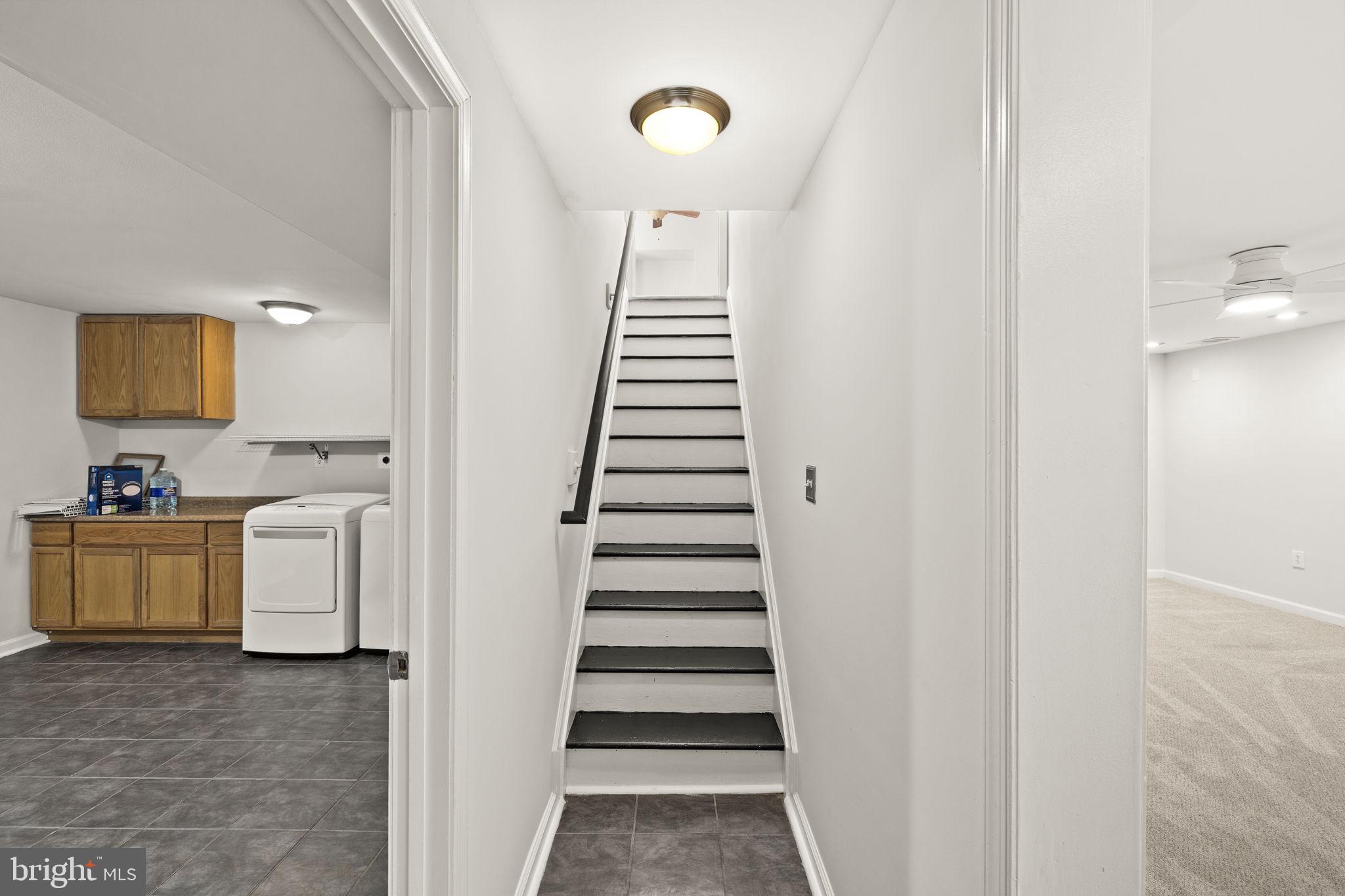 LAKE LAND OR - Residential