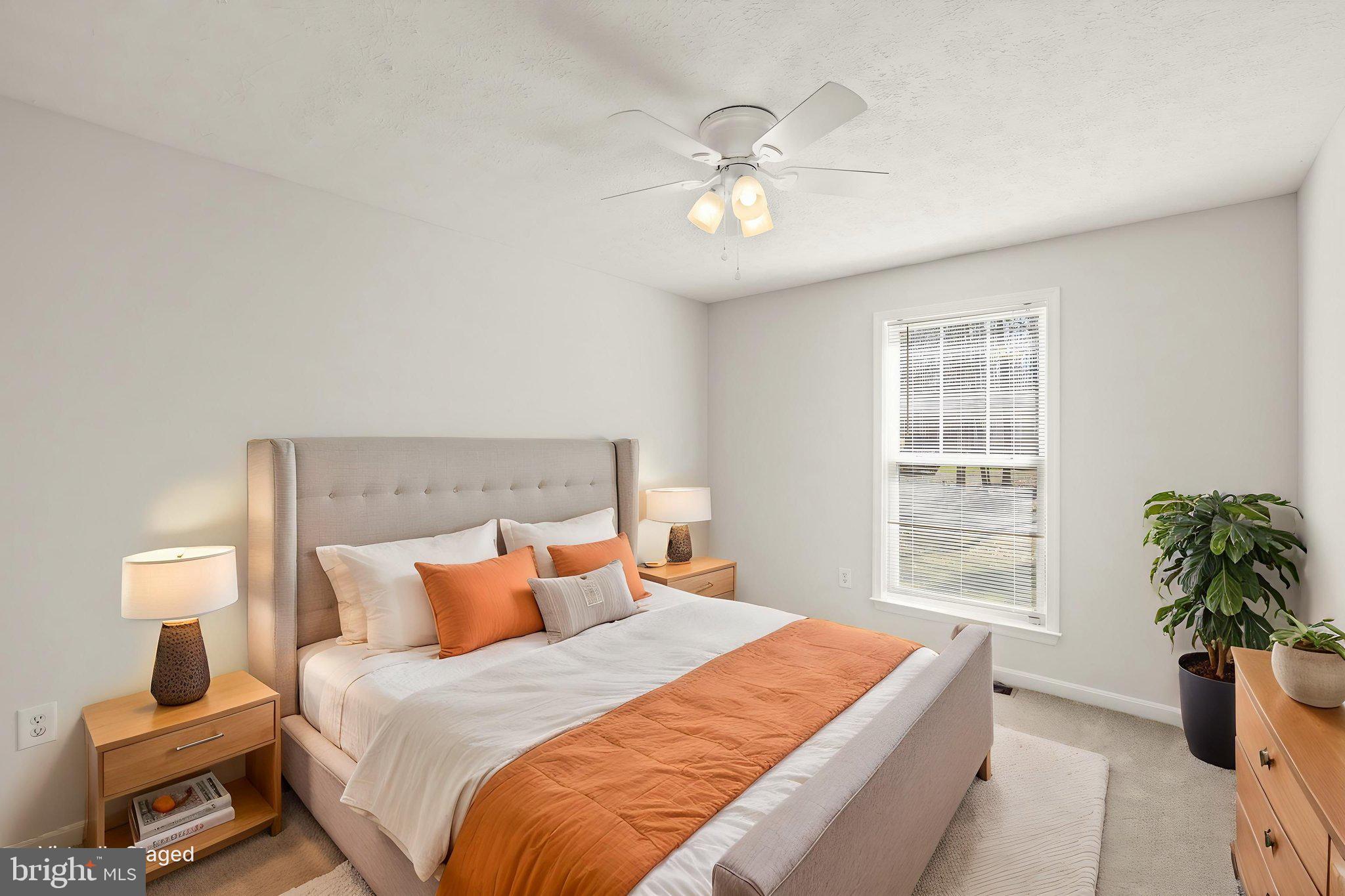 LAKE LAND OR - Residential