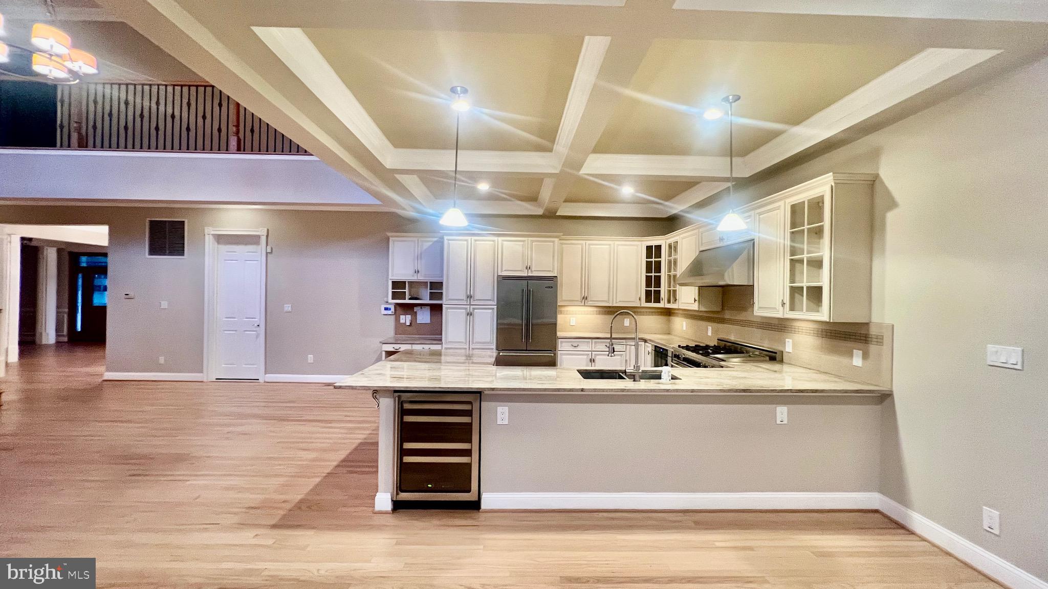 ALTA VISTA GARDENS - Residential Lease