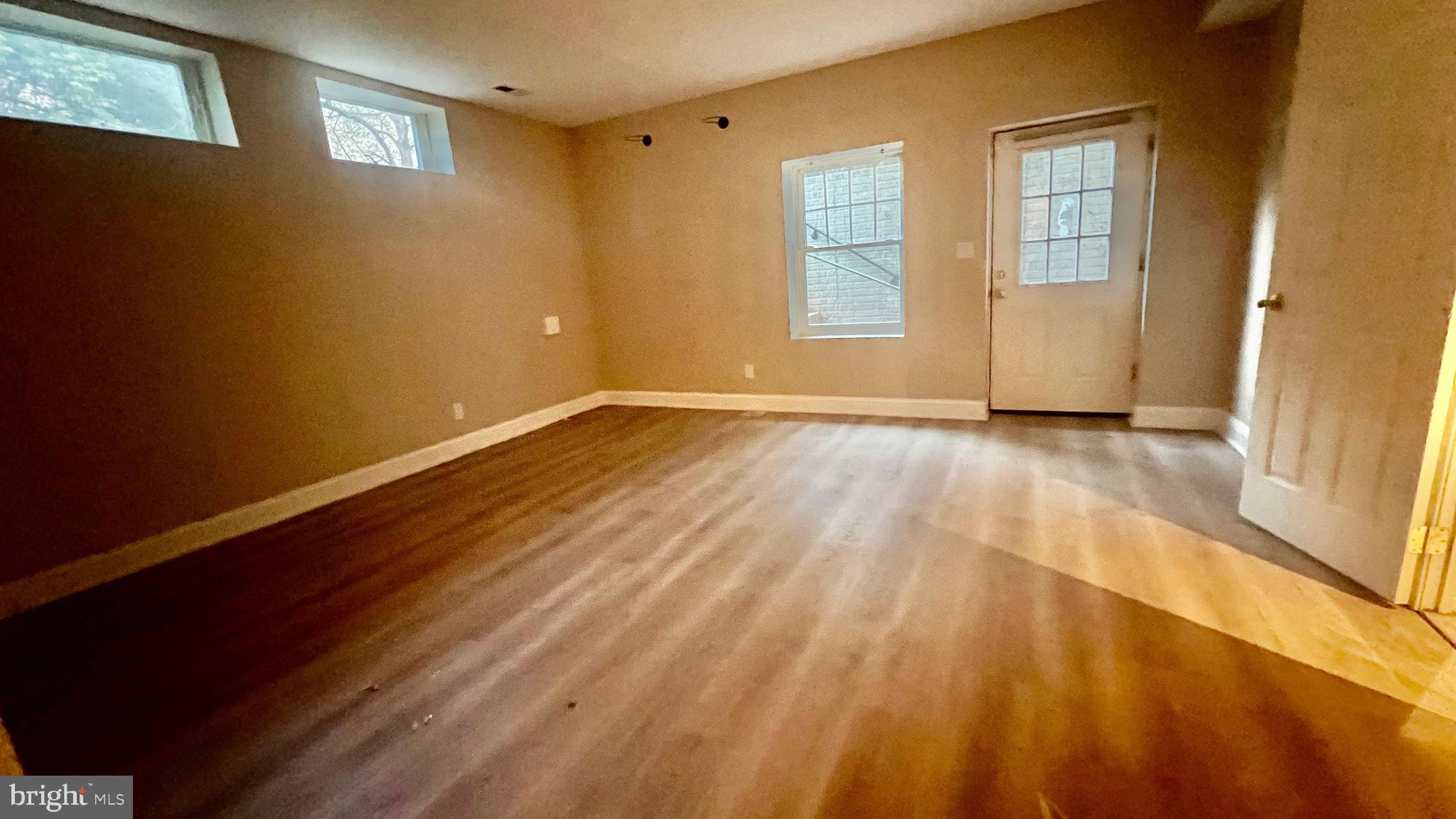 ALTA VISTA GARDENS - Residential Lease