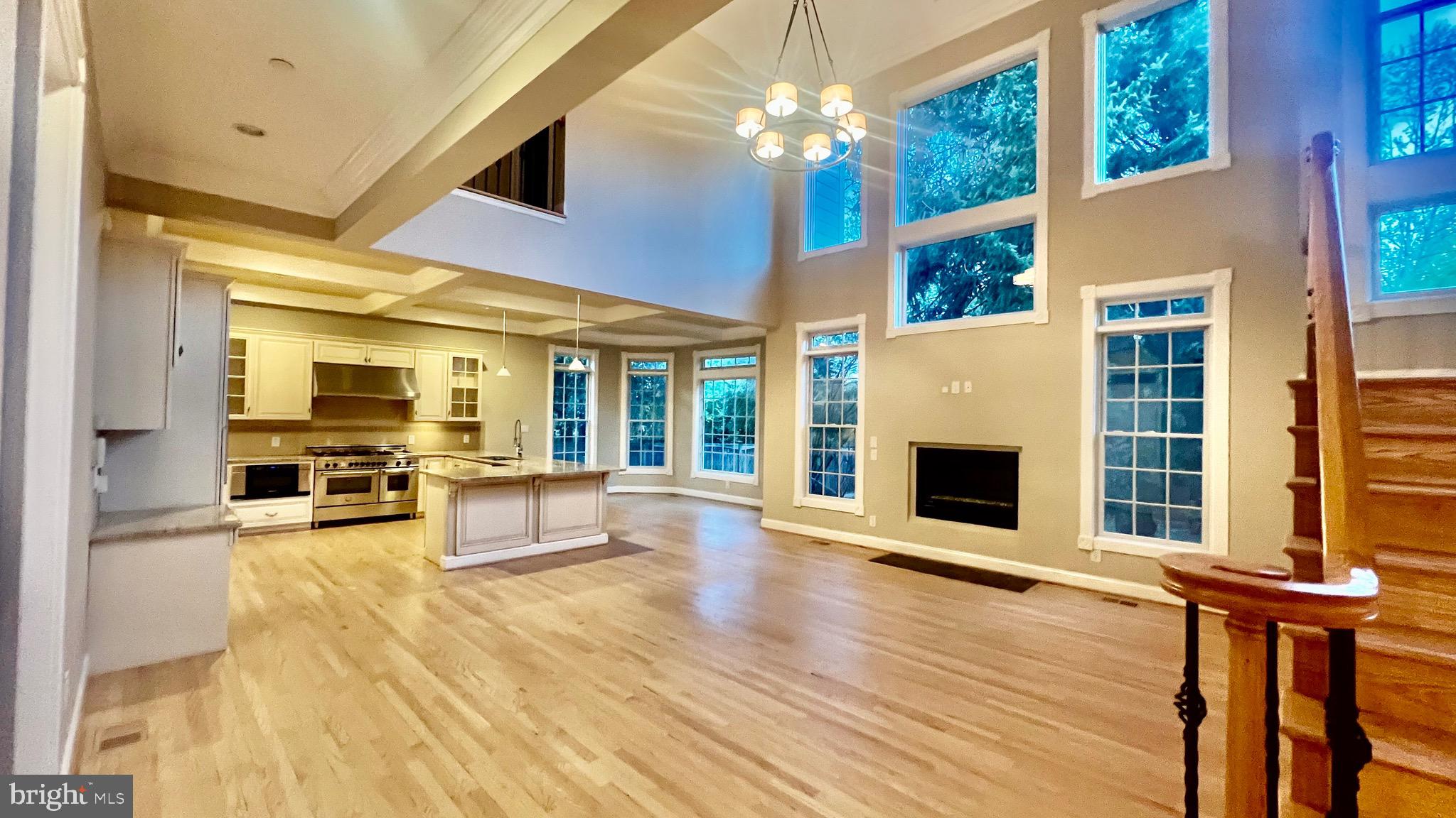 ALTA VISTA GARDENS - Residential Lease