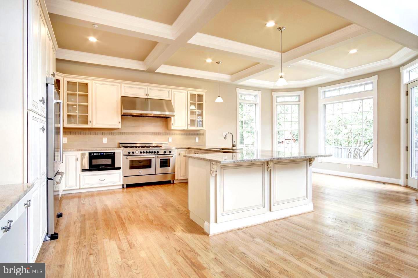 ALTA VISTA GARDENS - Residential Lease