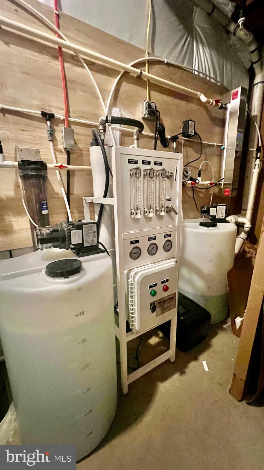 ALTA VISTA GARDENS - Residential Lease