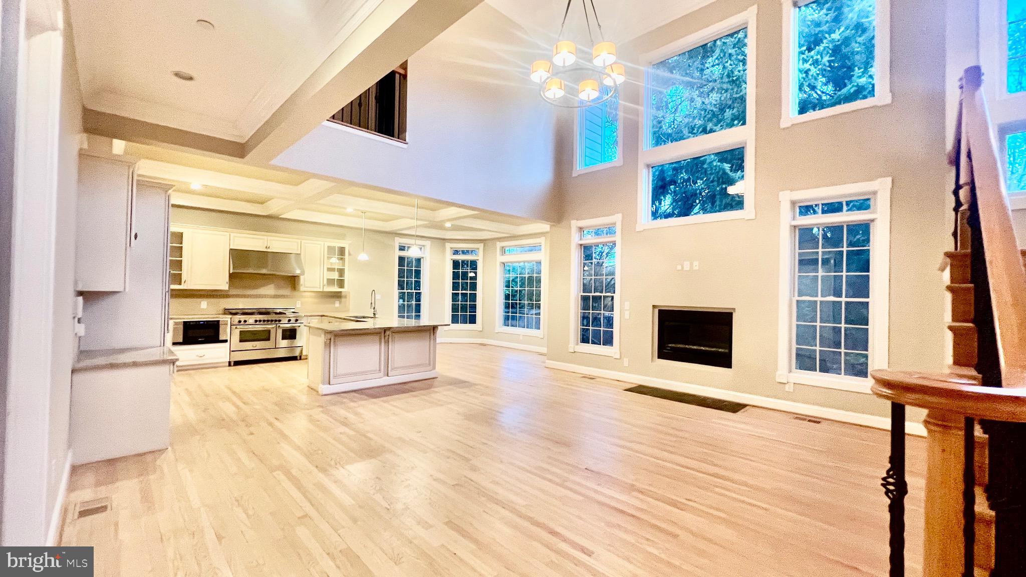 ALTA VISTA GARDENS - Residential Lease