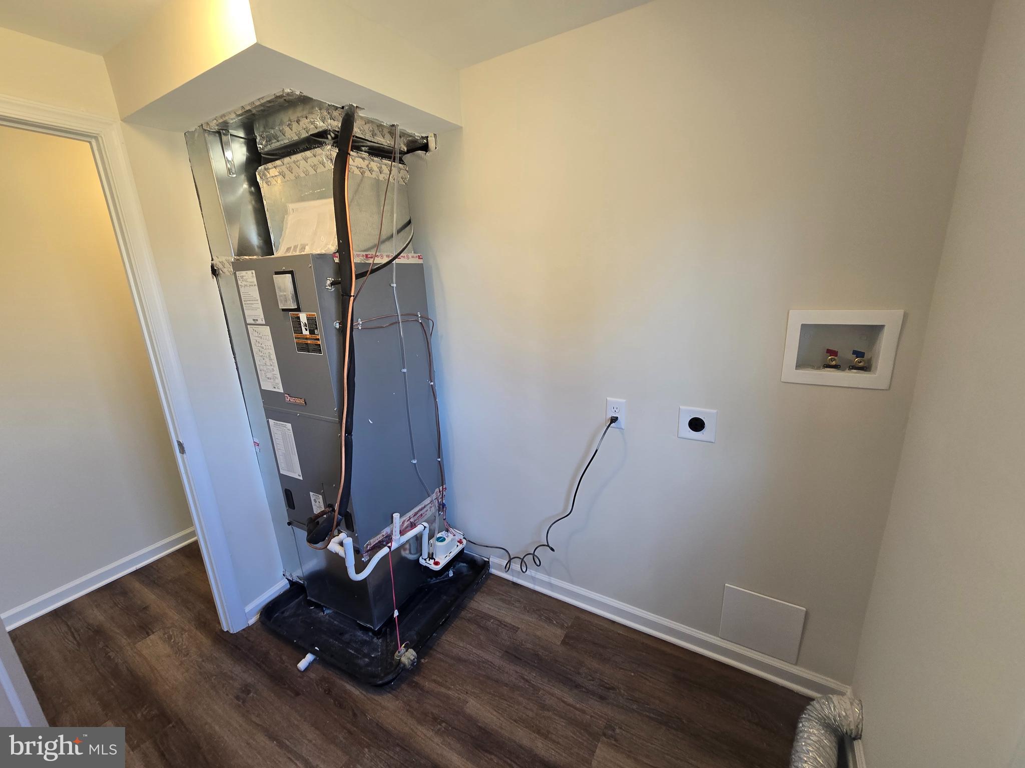 HAPPY CREEK - Residential